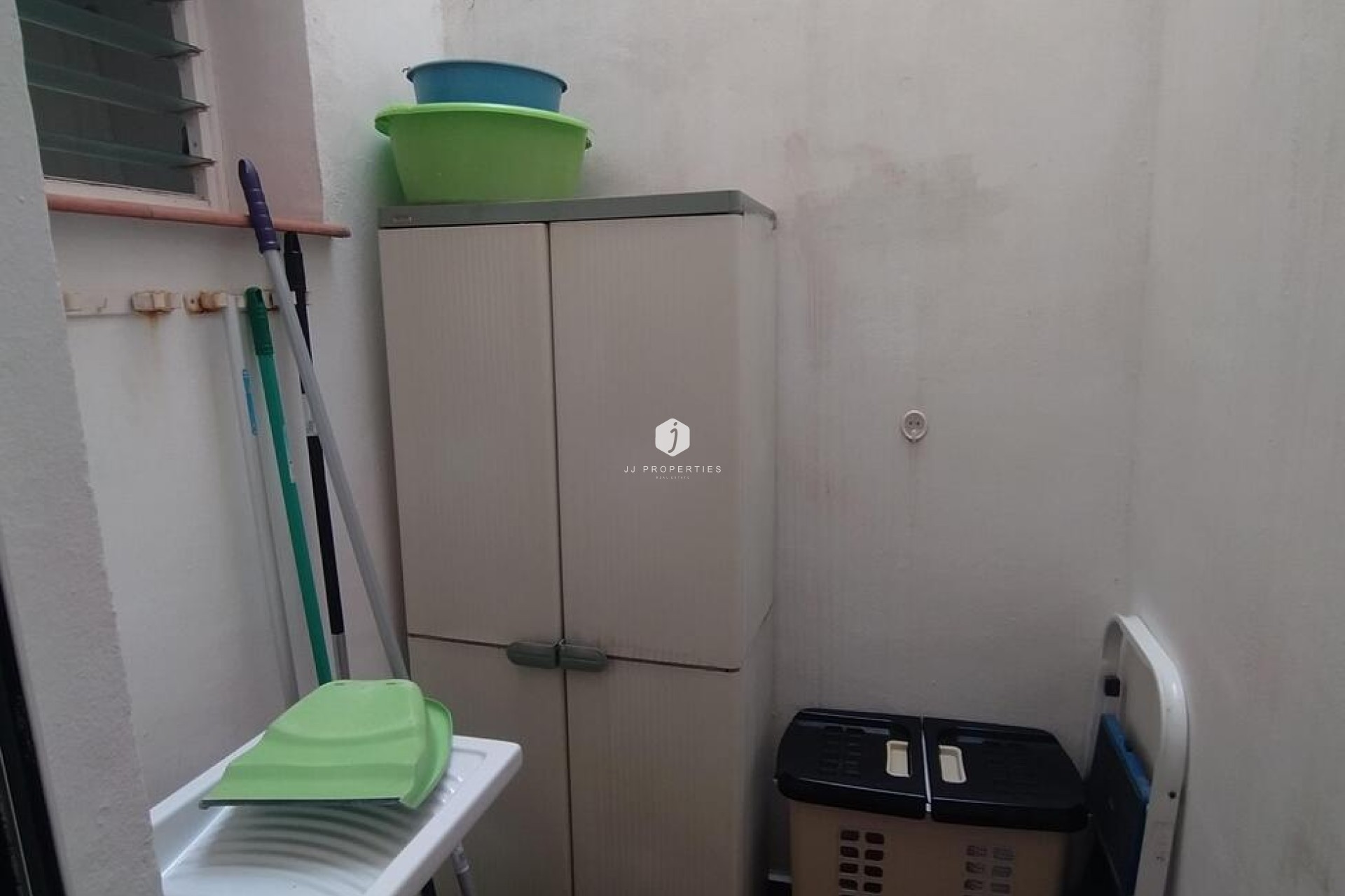 Aus zweiter Hand - Bungalow -
Torrevieja - LA VELETA MAR AZUL