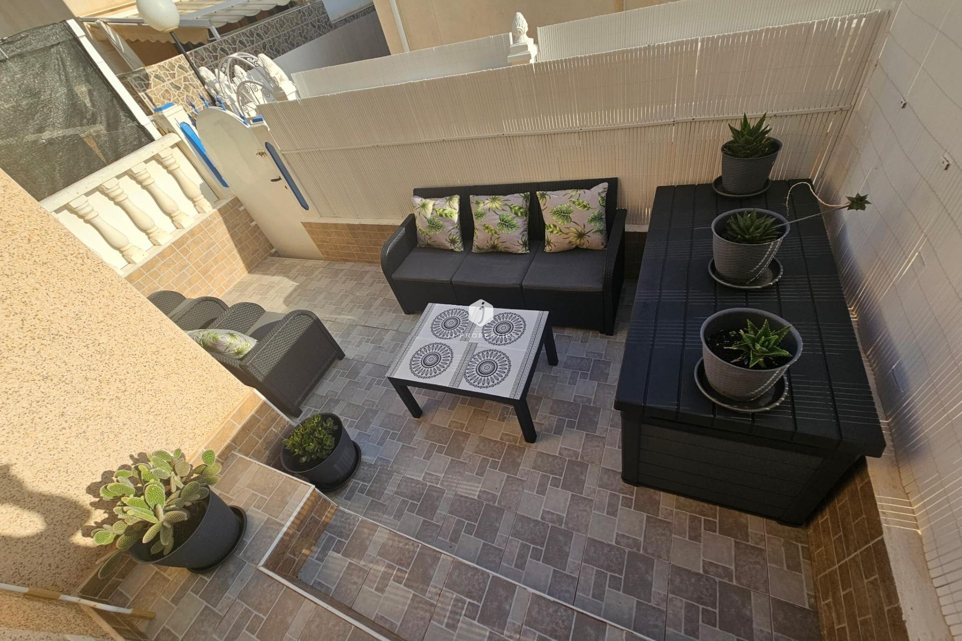 Aus zweiter Hand - Bungalow -
Torrevieja - Lago Jardin