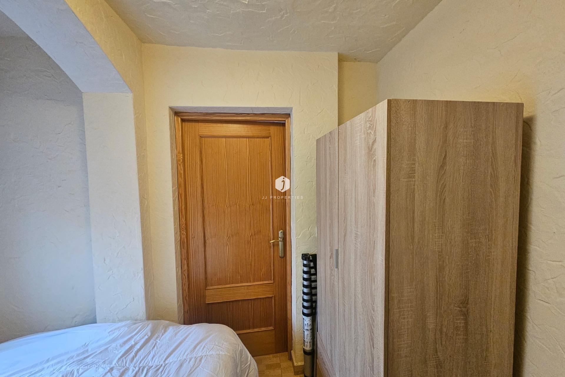 Aus zweiter Hand - Bungalow -
Torrevieja - Lago Jardin