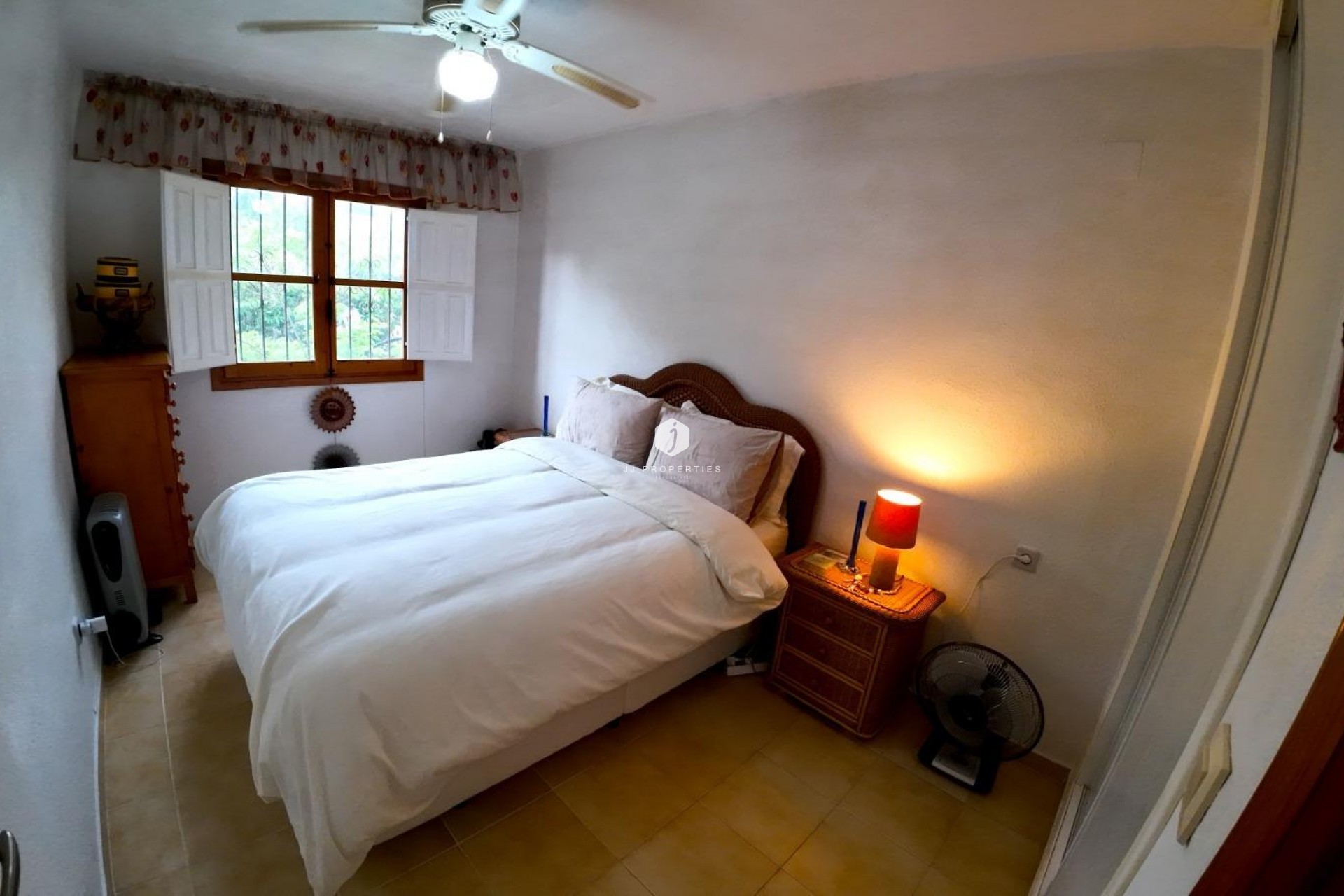 Aus zweiter Hand - Bungalow -
Torrevieja - Los Balcones
