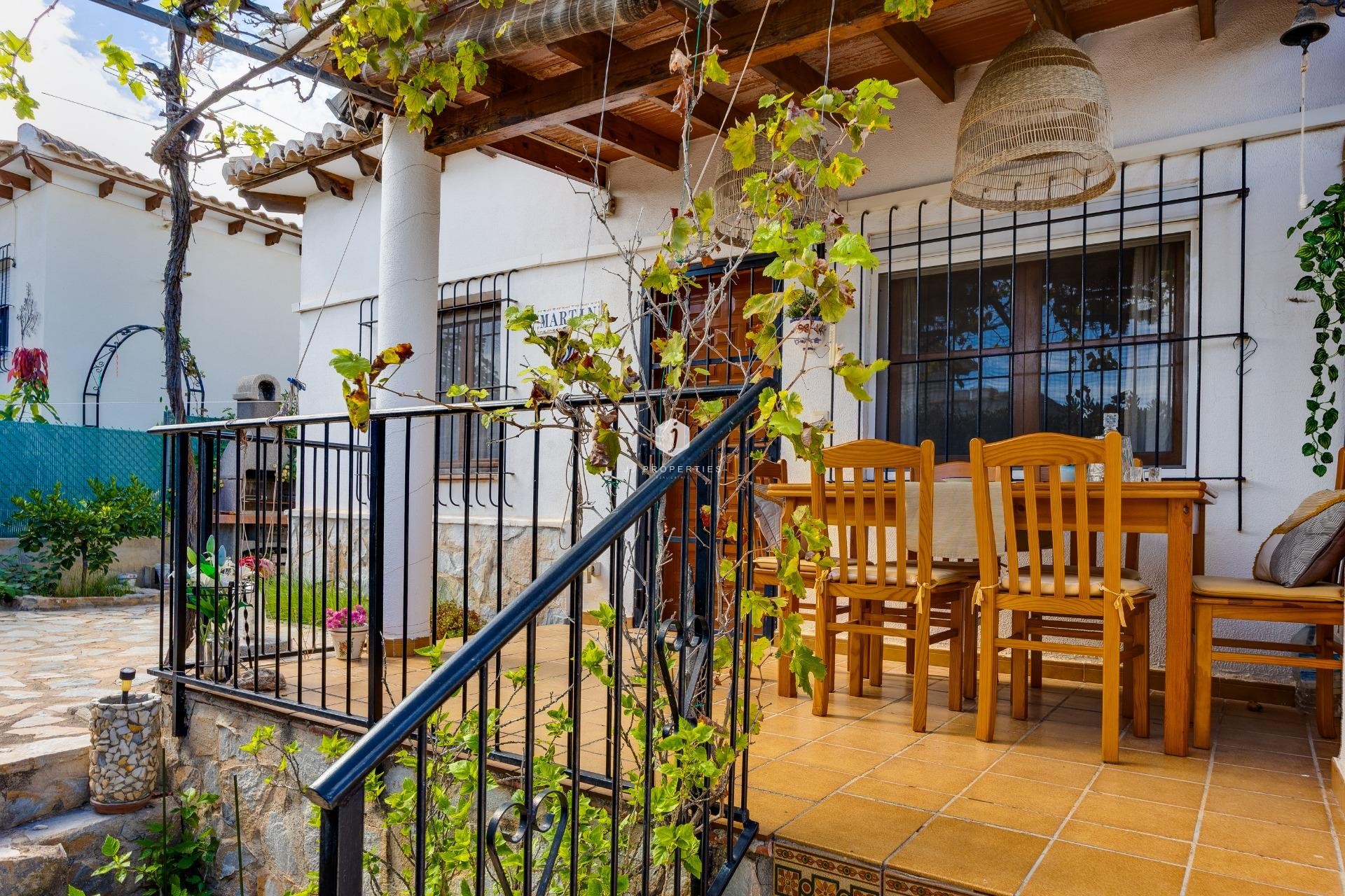 Aus zweiter Hand - Bungalow -
Torrevieja - Los Balcones