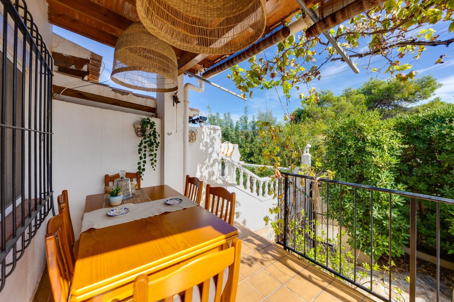 Aus zweiter Hand - Bungalow -
Torrevieja - Los Balcones