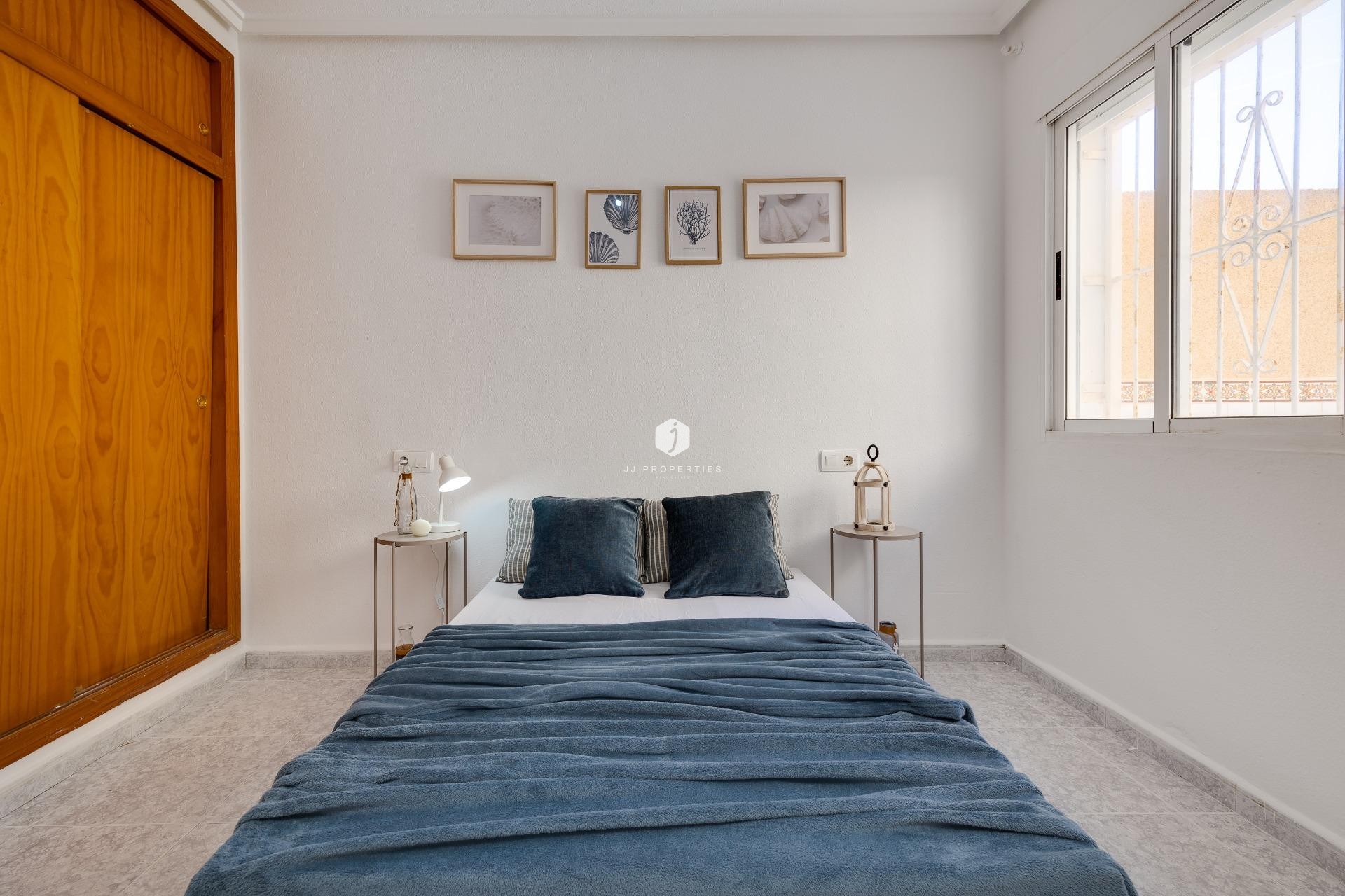 Aus zweiter Hand - Bungalow -
Torrevieja - Los Frutales