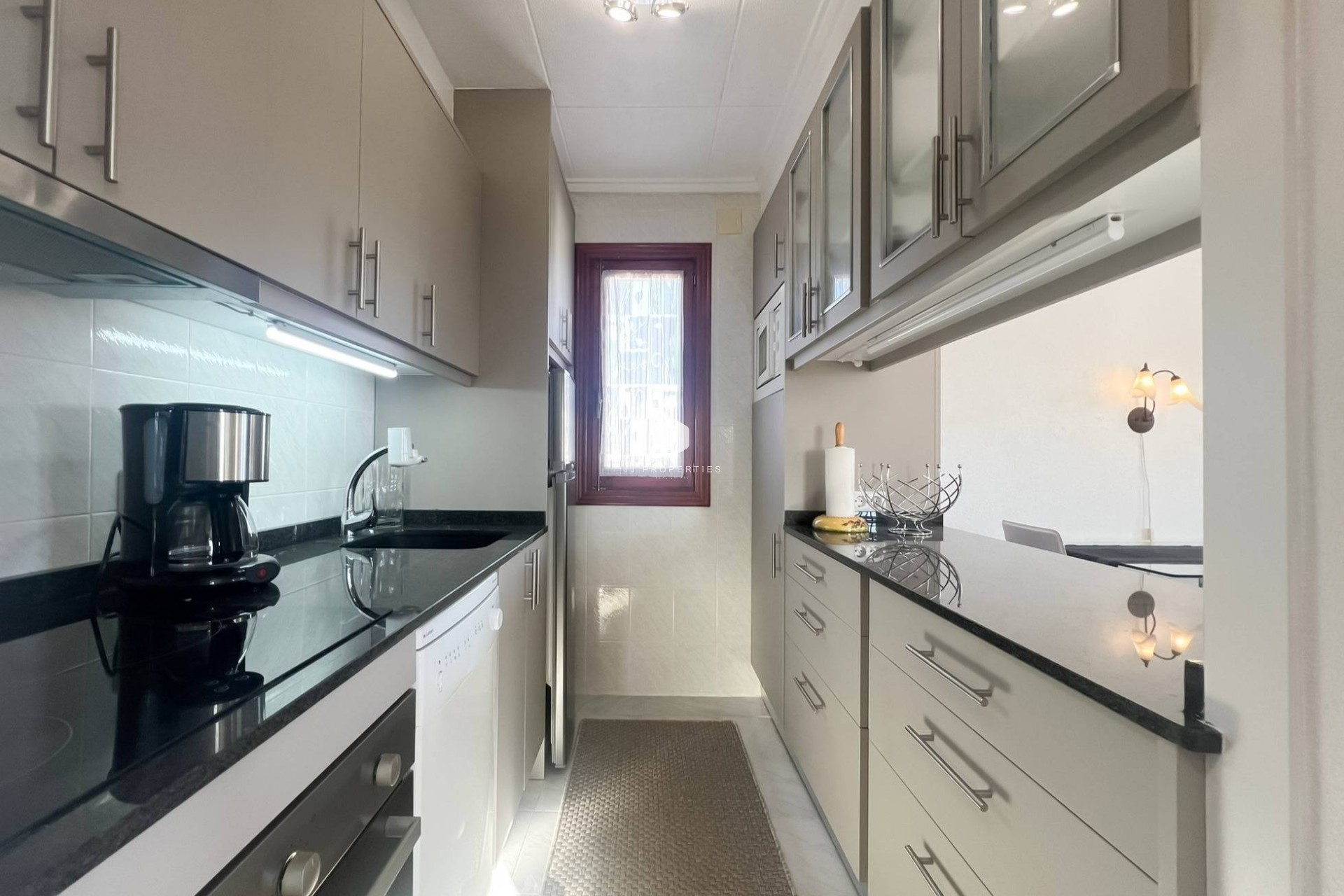 Aus zweiter Hand - Bungalow -
Torrevieja - Los Frutales