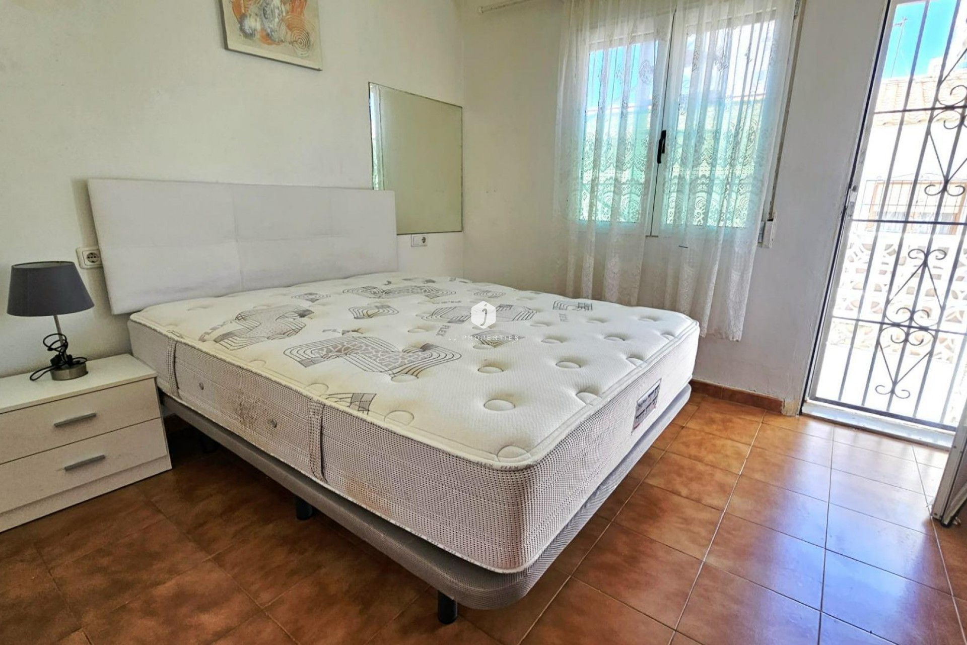 Aus zweiter Hand - Bungalow -
Torrevieja - Nueva Torrevieja
