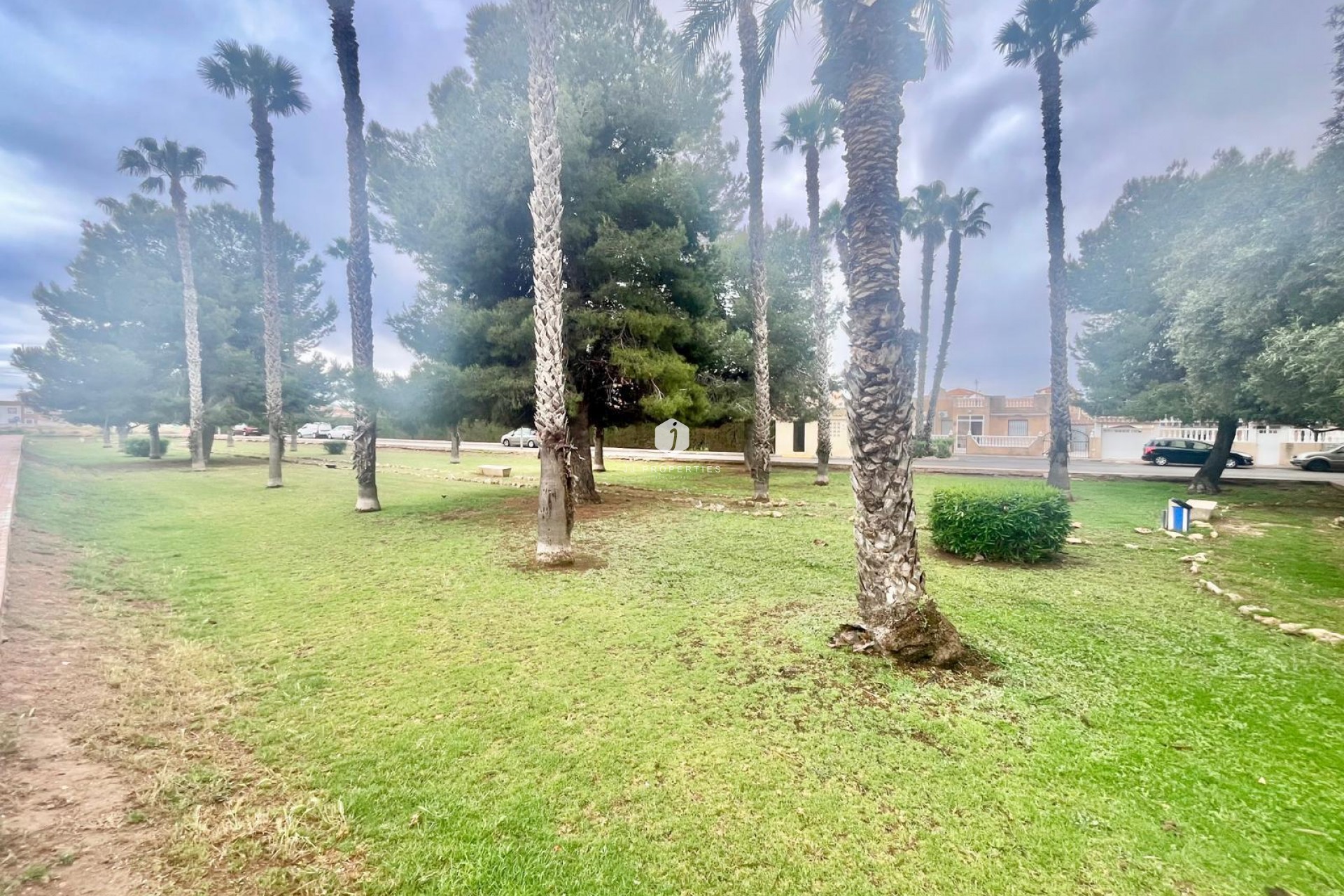 Aus zweiter Hand - Bungalow -
Torrevieja - Paraje Natural