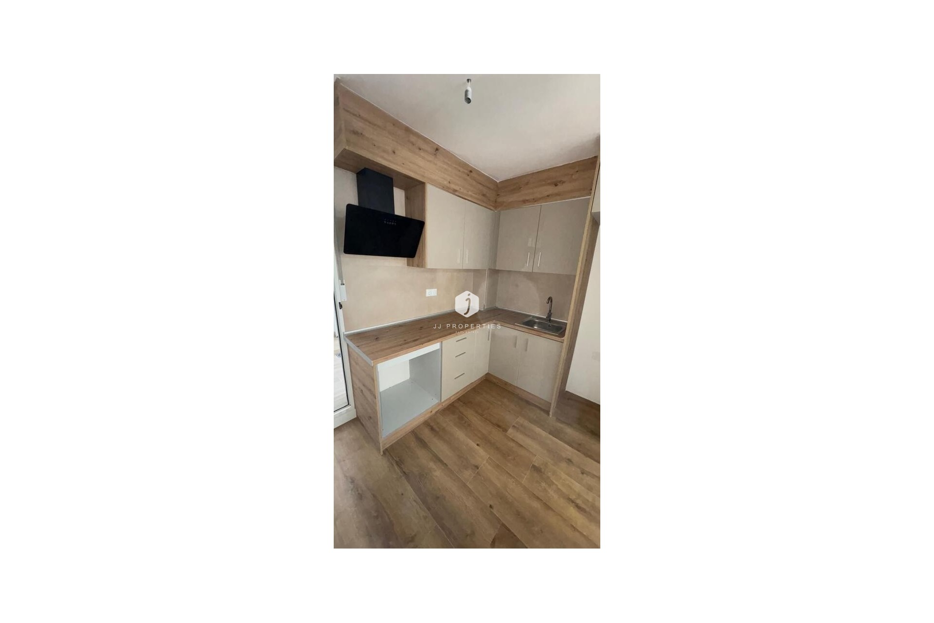 Aus zweiter Hand - Bungalow -
Torrevieja - PARQUE DE LAS NACIONES