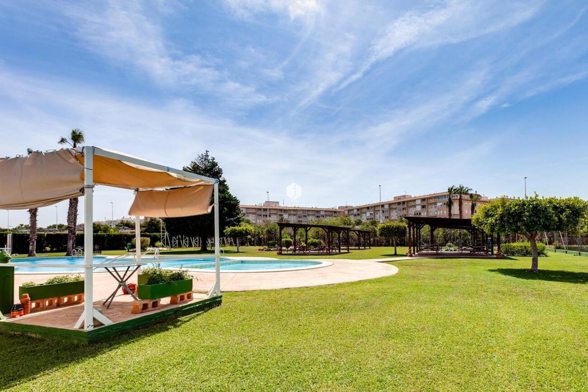 Aus zweiter Hand - Bungalow -
Torrevieja - PARQUE DE LAS NACIONES