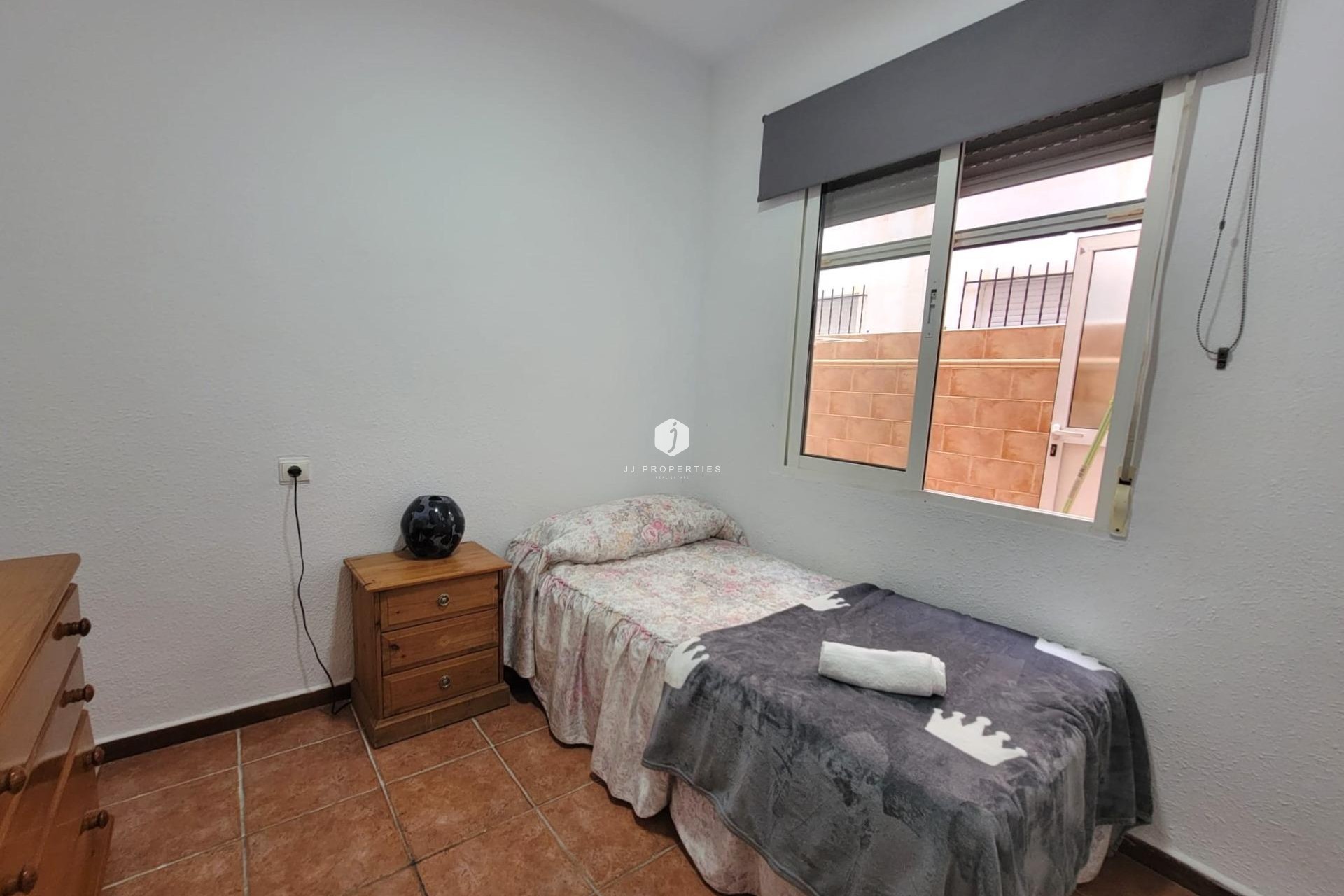 Aus zweiter Hand - Bungalow -
Torrevieja - Playa de los Locos