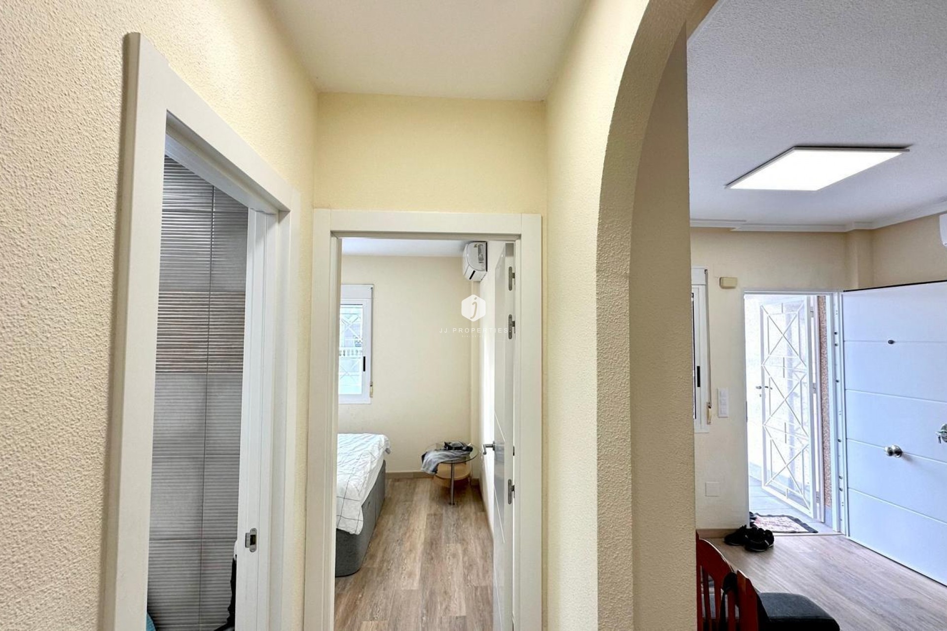 Aus zweiter Hand - Bungalow -
Torrevieja - Torreblanca