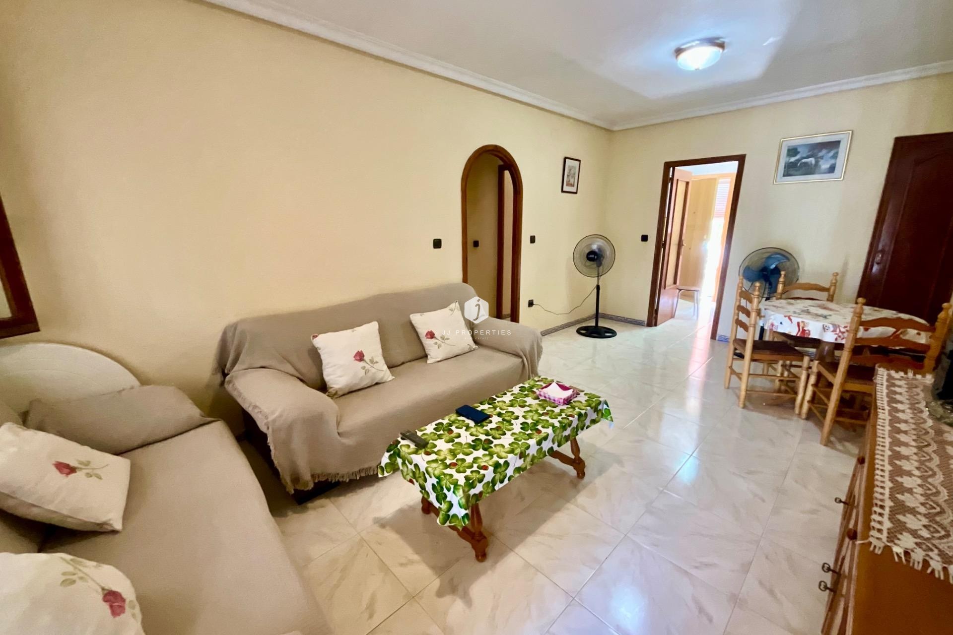 Aus zweiter Hand - Bungalow -
Torrevieja - Torreblanca