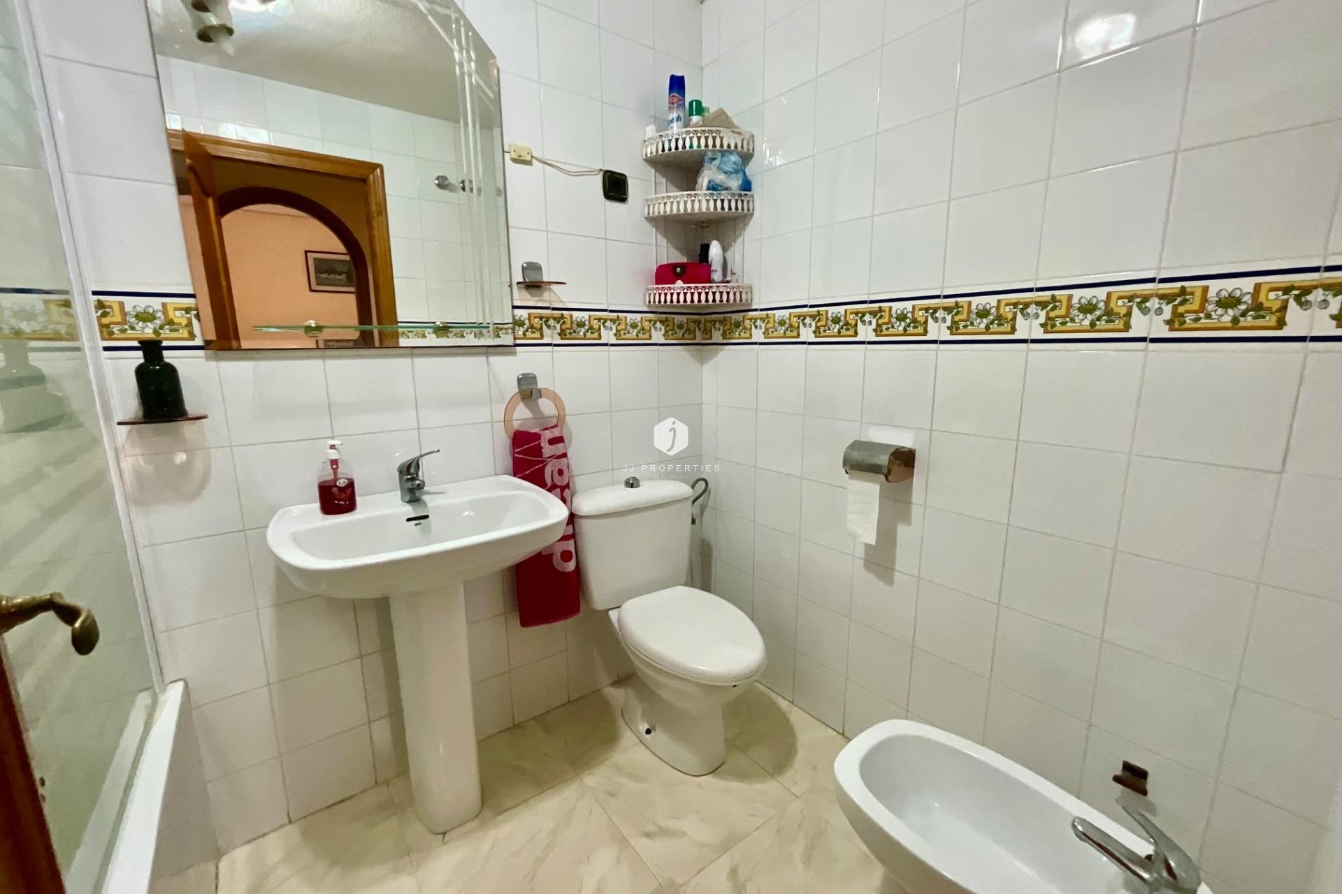 Aus zweiter Hand - Bungalow -
Torrevieja - Torreblanca