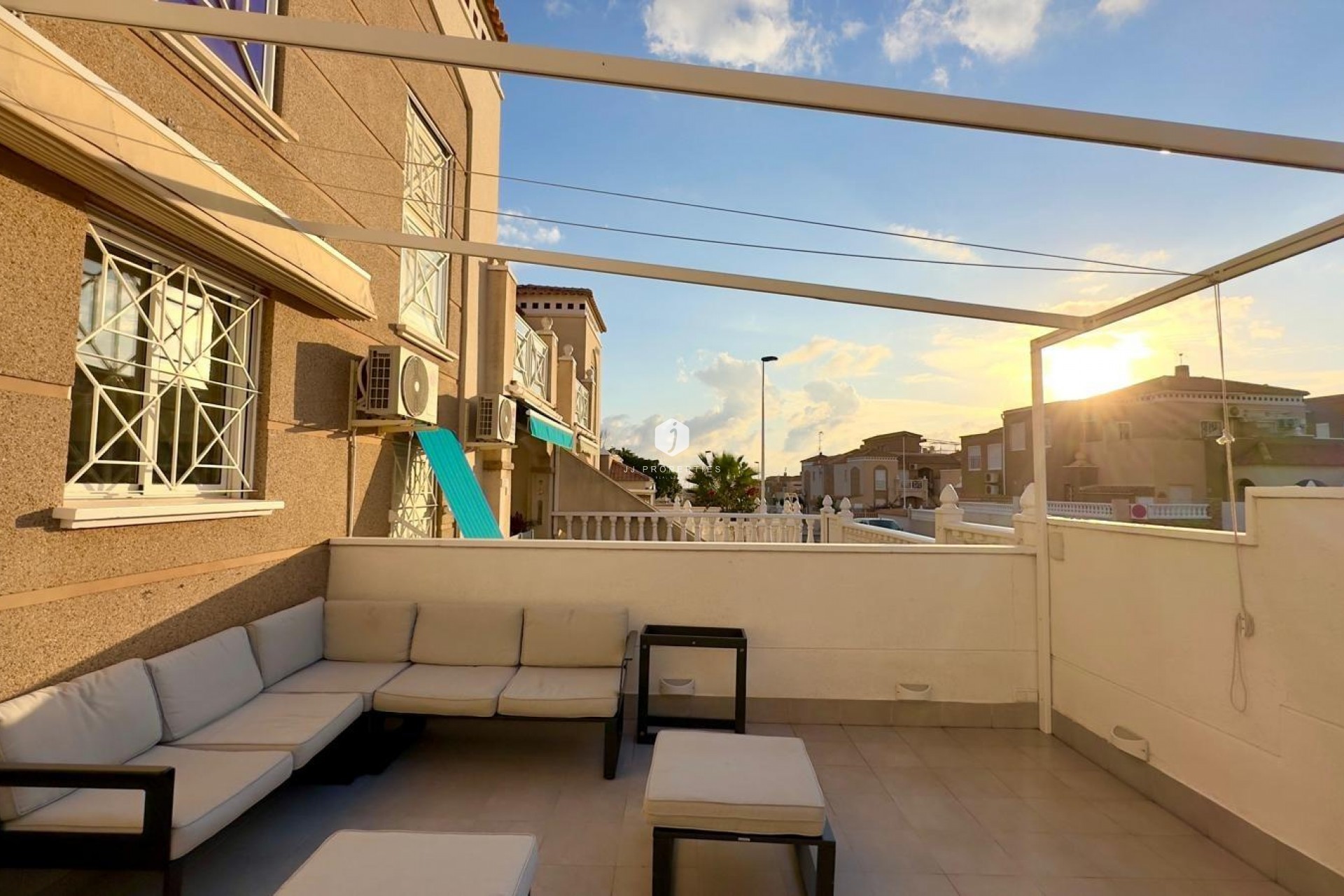 Aus zweiter Hand - Bungalow -
Torrevieja - Torreblanca