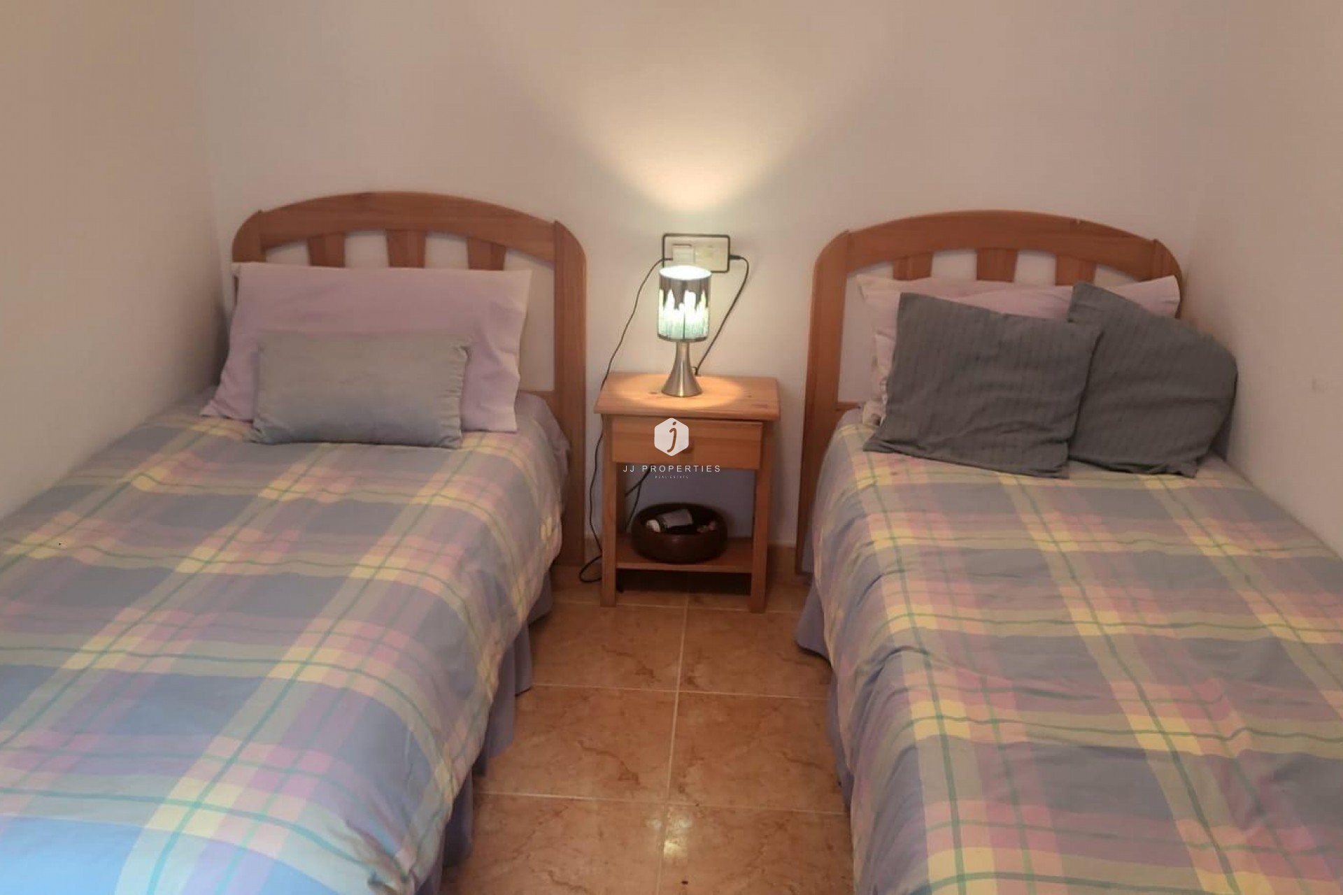 Aus zweiter Hand - Bungalow -
Torrevieja - Torretas