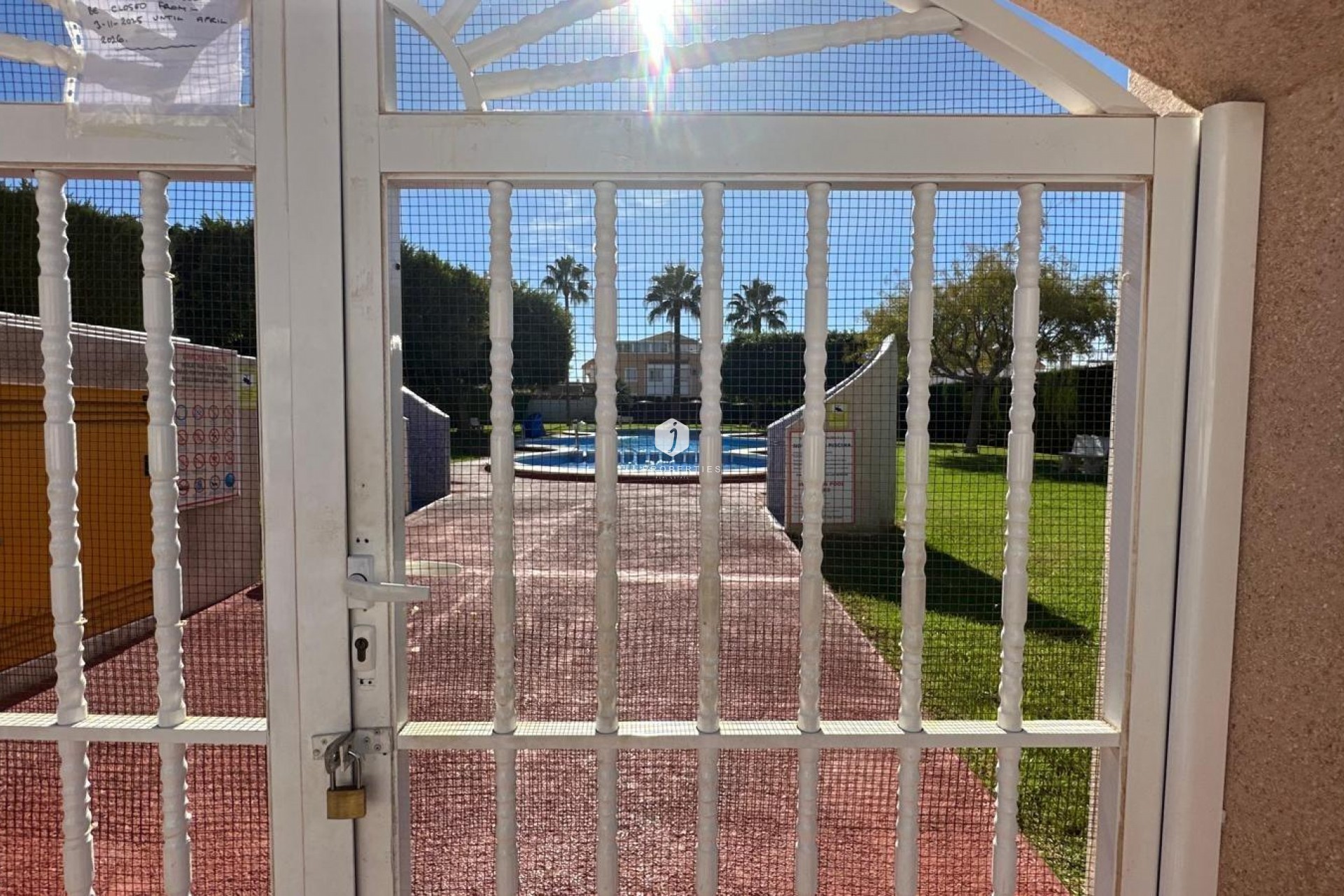 Aus zweiter Hand - Bungalow -
Torrevieja - Torretas