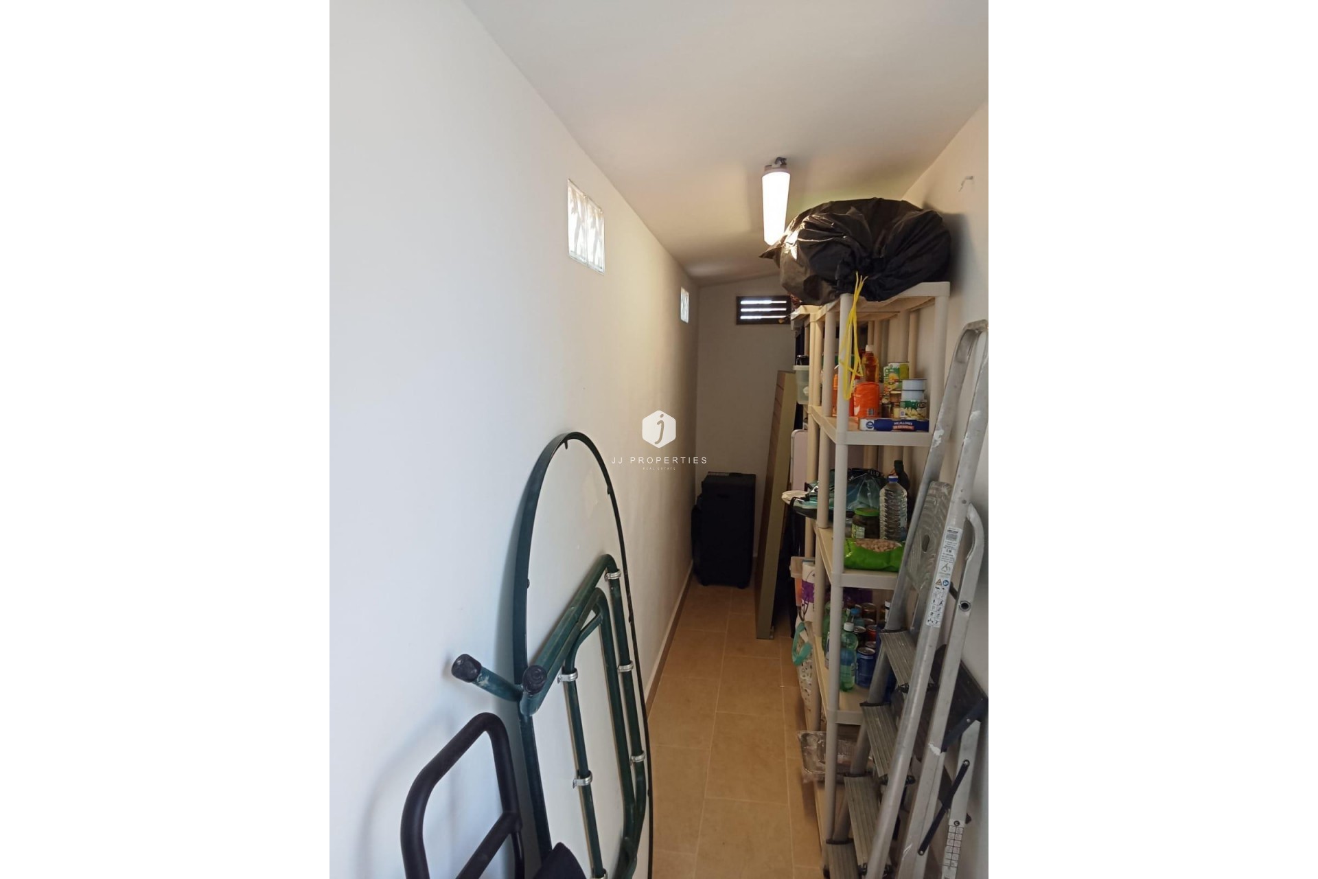 Aus zweiter Hand - Bungalow -
Torrevieja - Torretas