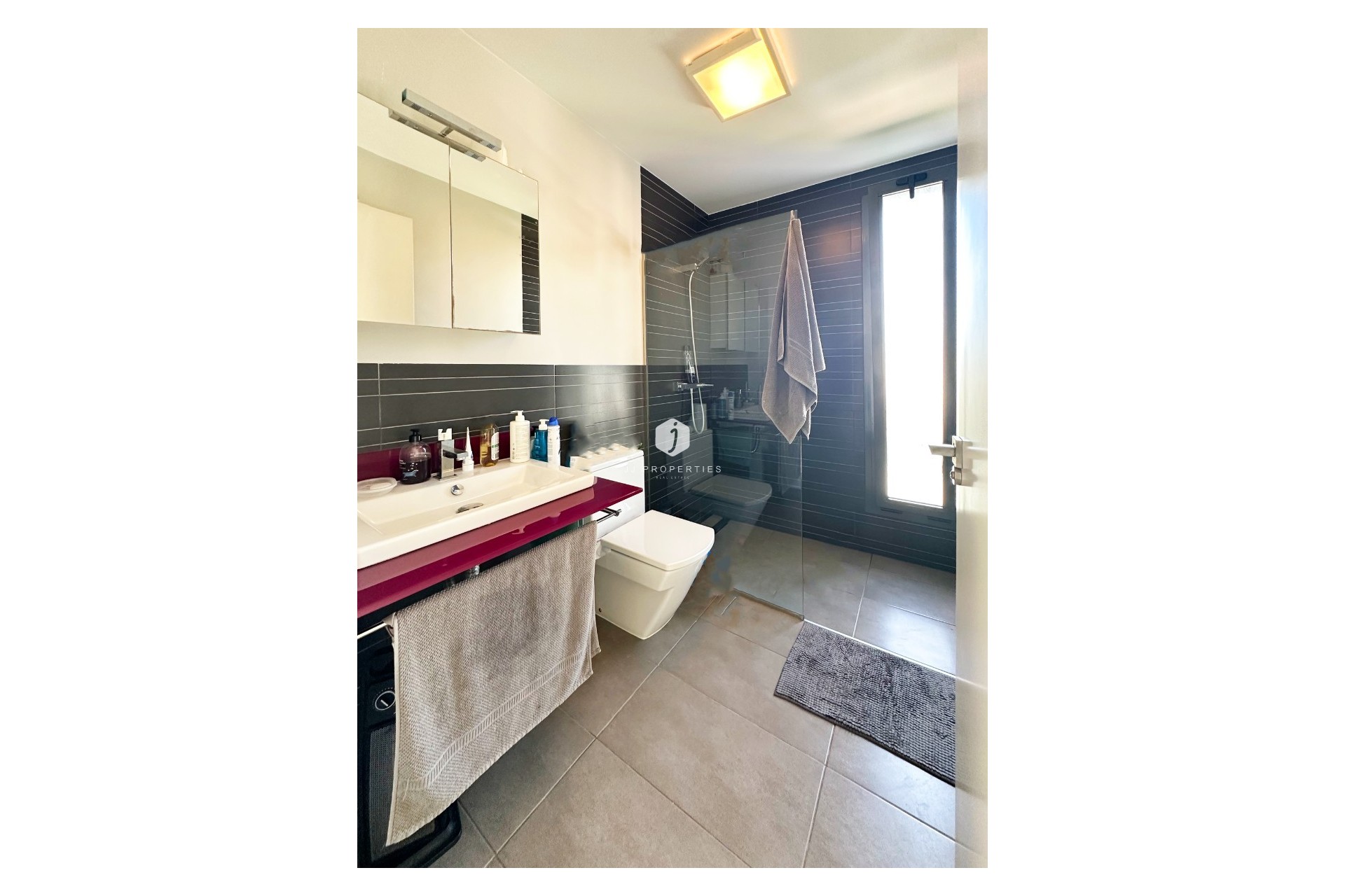 Aus zweiter Hand - Chalet -
Algorfa - Inland