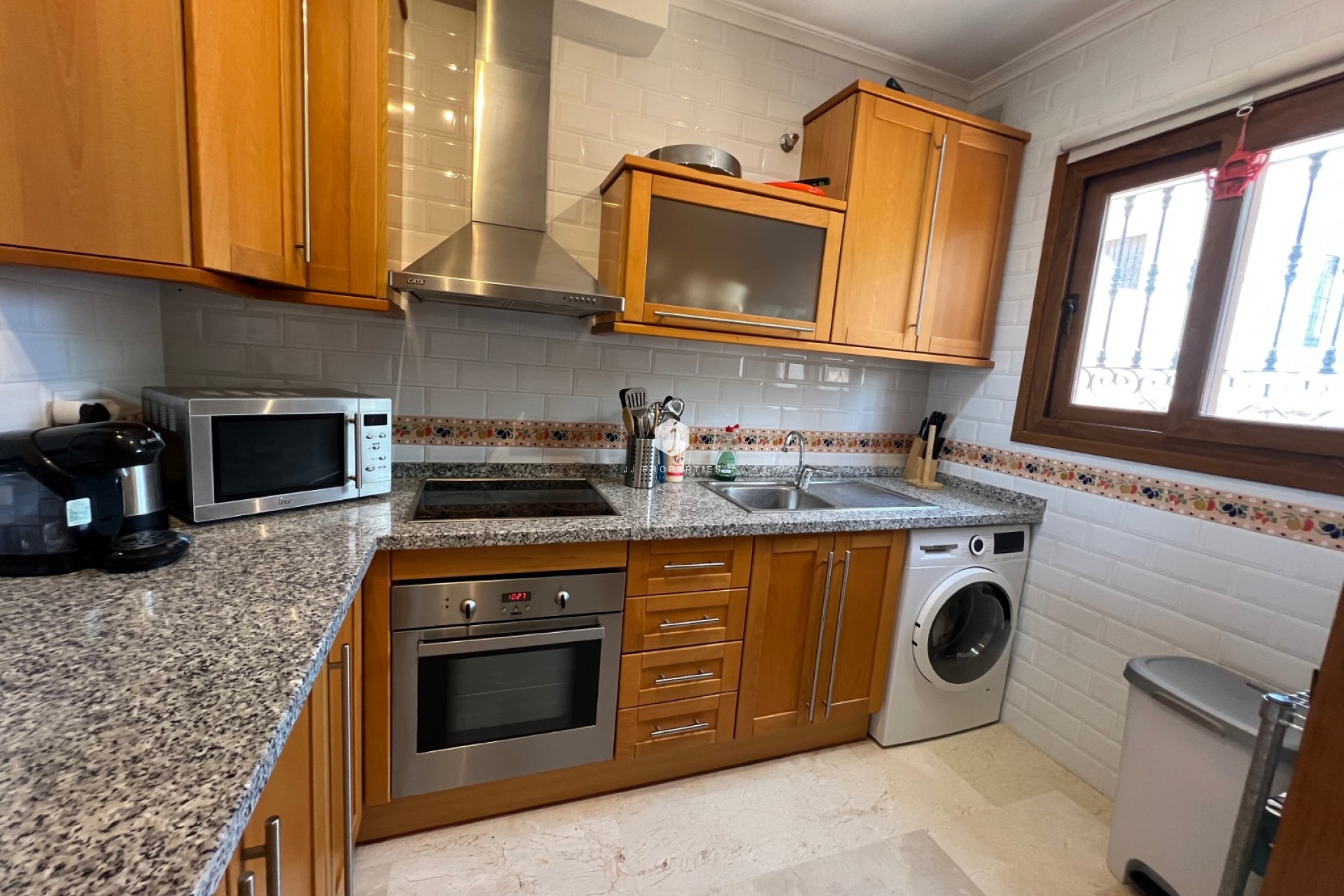 Aus zweiter Hand - Chalet -
Algorfa - Inland