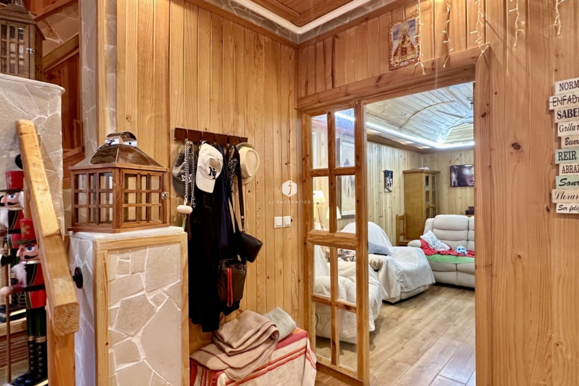 Aus zweiter Hand - Chalet -
Benijofar - Costa Blanca