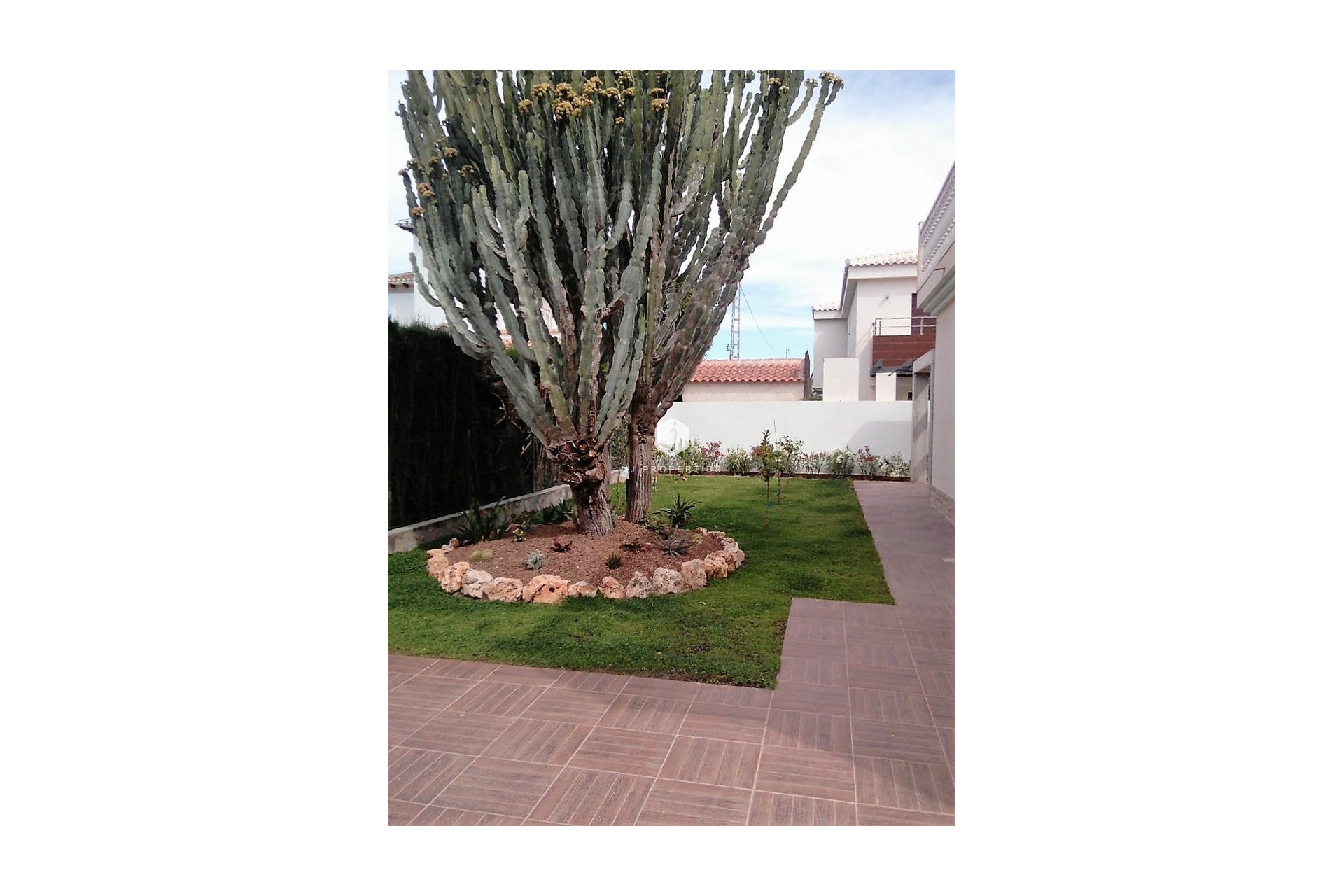 Aus zweiter Hand - Chalet -
Cabo Roig - Costa Blanca