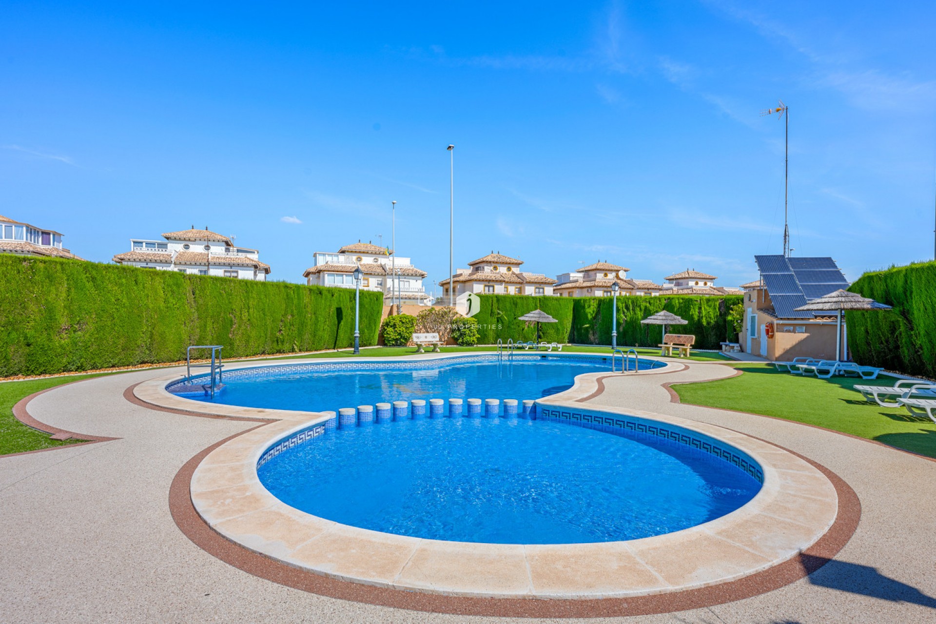 Aus zweiter Hand - Chalet -
Cabo Roig - Costa Blanca