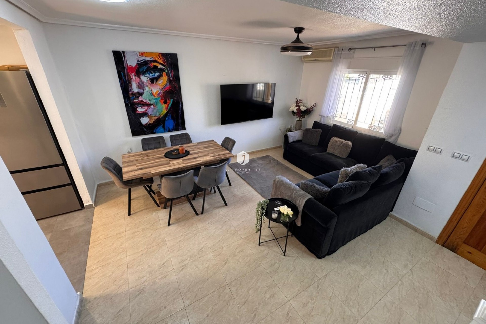 Aus zweiter Hand - Chalet -
Campoamor - Costa Blanca