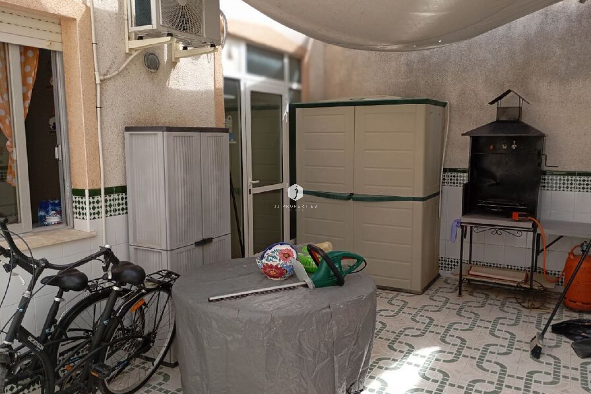 Aus zweiter Hand - Chalet -
Daya Vieja - Costa Blanca
