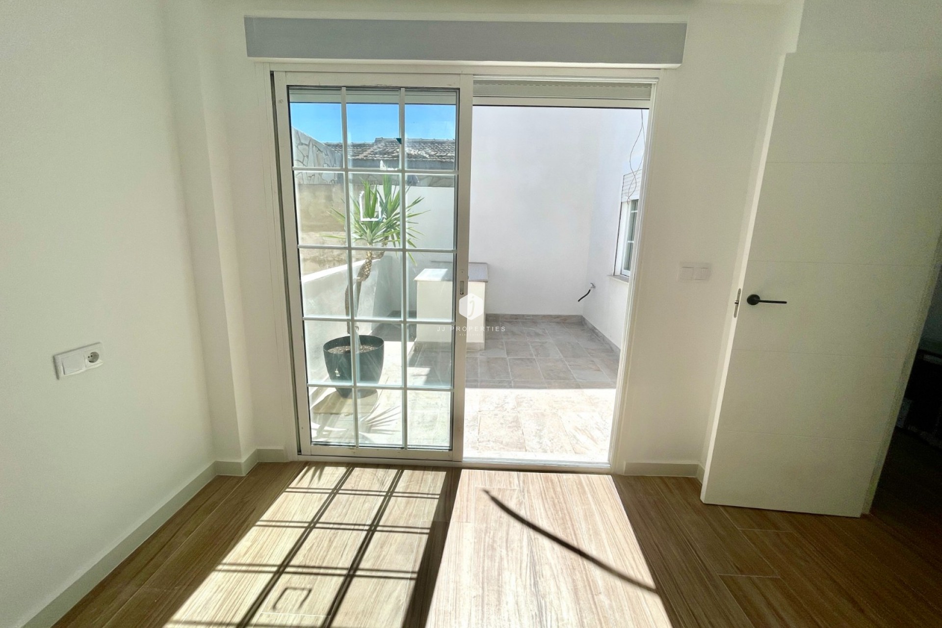 Aus zweiter Hand - Chalet -
Daya Vieja - Costa Blanca