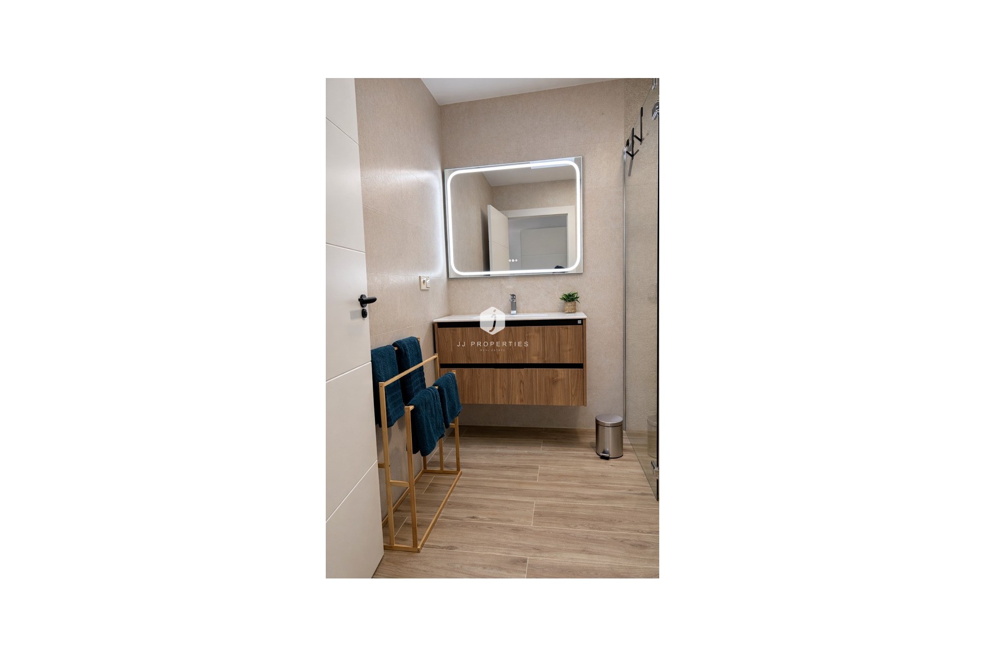 Aus zweiter Hand - Chalet -
Dolores - Costa Blanca