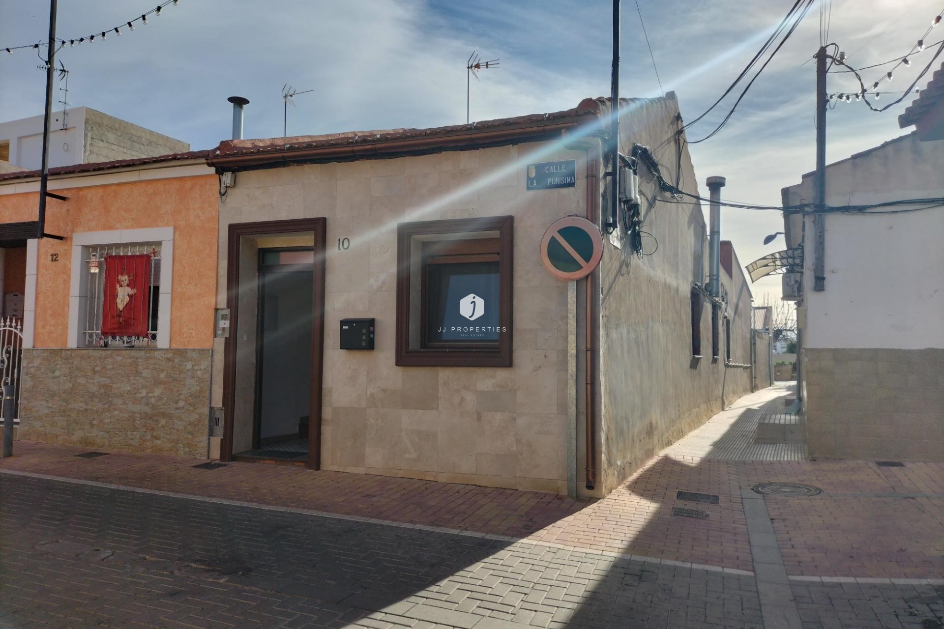 Aus zweiter Hand - Chalet -
Formentera del Segura - Centro