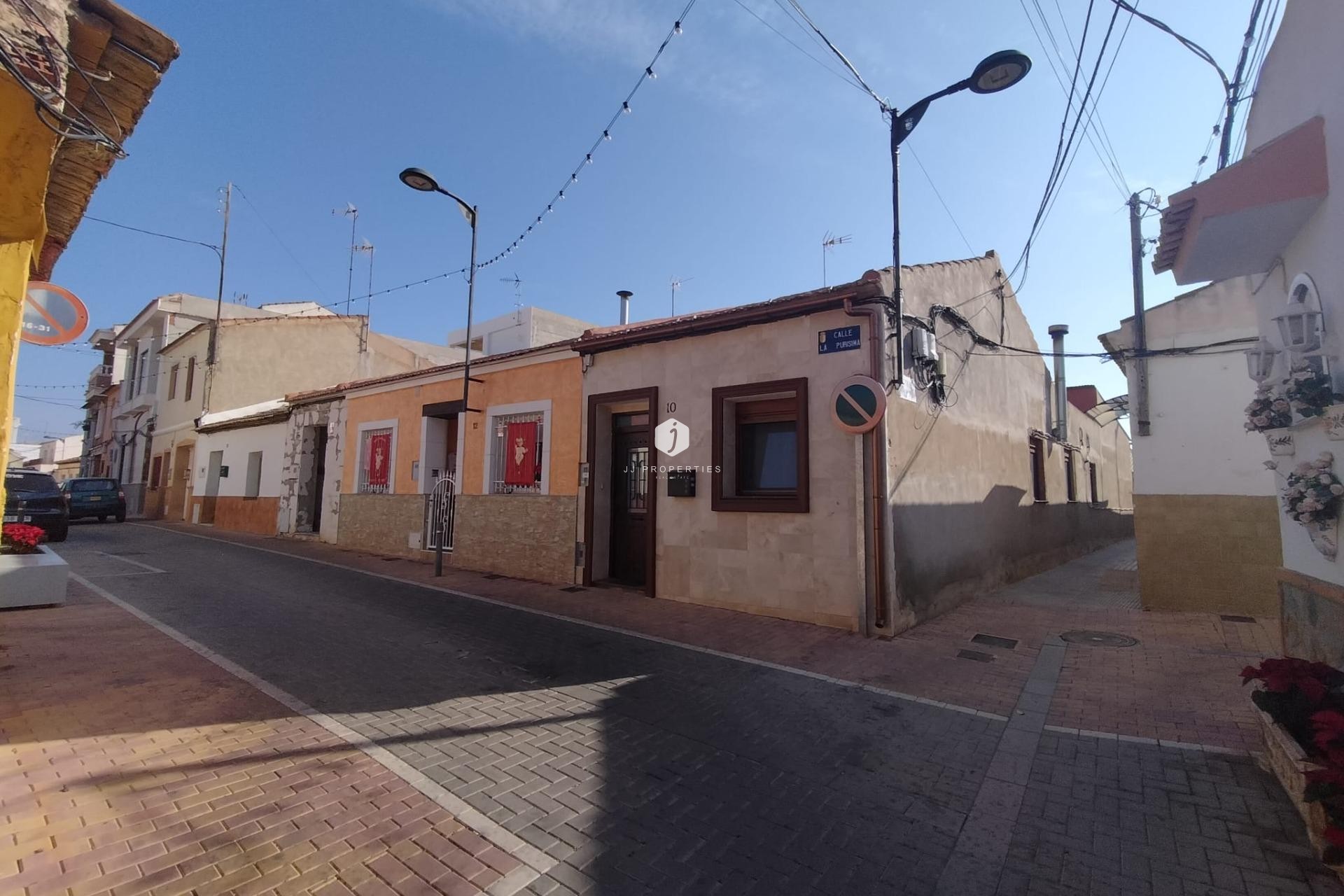 Aus zweiter Hand - Chalet -
Formentera del Segura - Centro