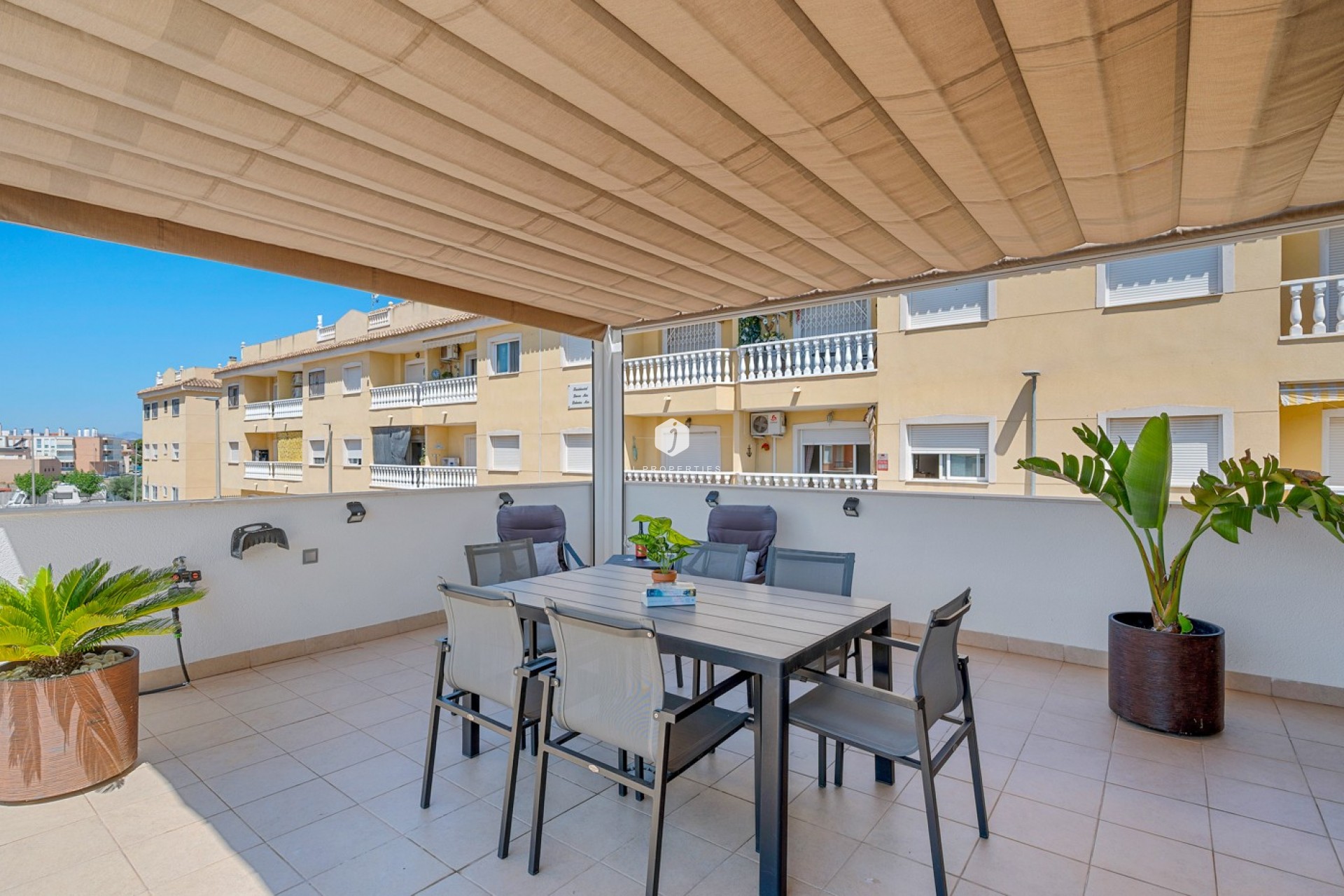 Aus zweiter Hand - Chalet -
Formentera del Segura - Costa Blanca