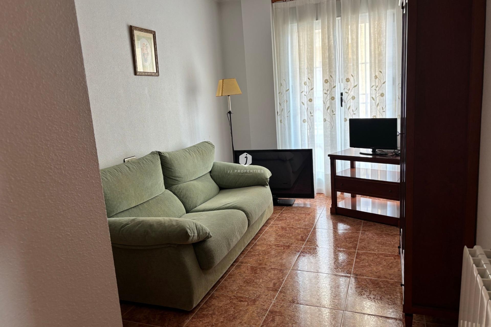 Aus zweiter Hand - Chalet -
Formentera del Segura - Pueblo 5