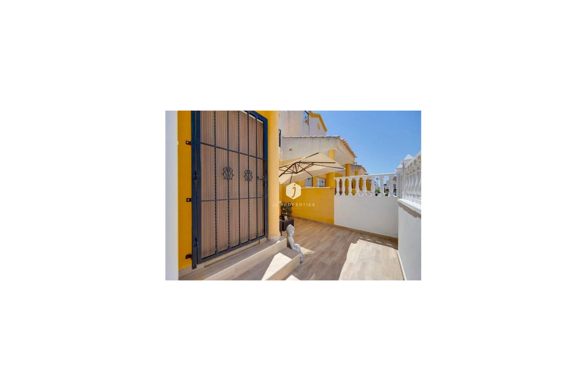 Aus zweiter Hand - Chalet -
Guardamar del Segura - Costa Blanca