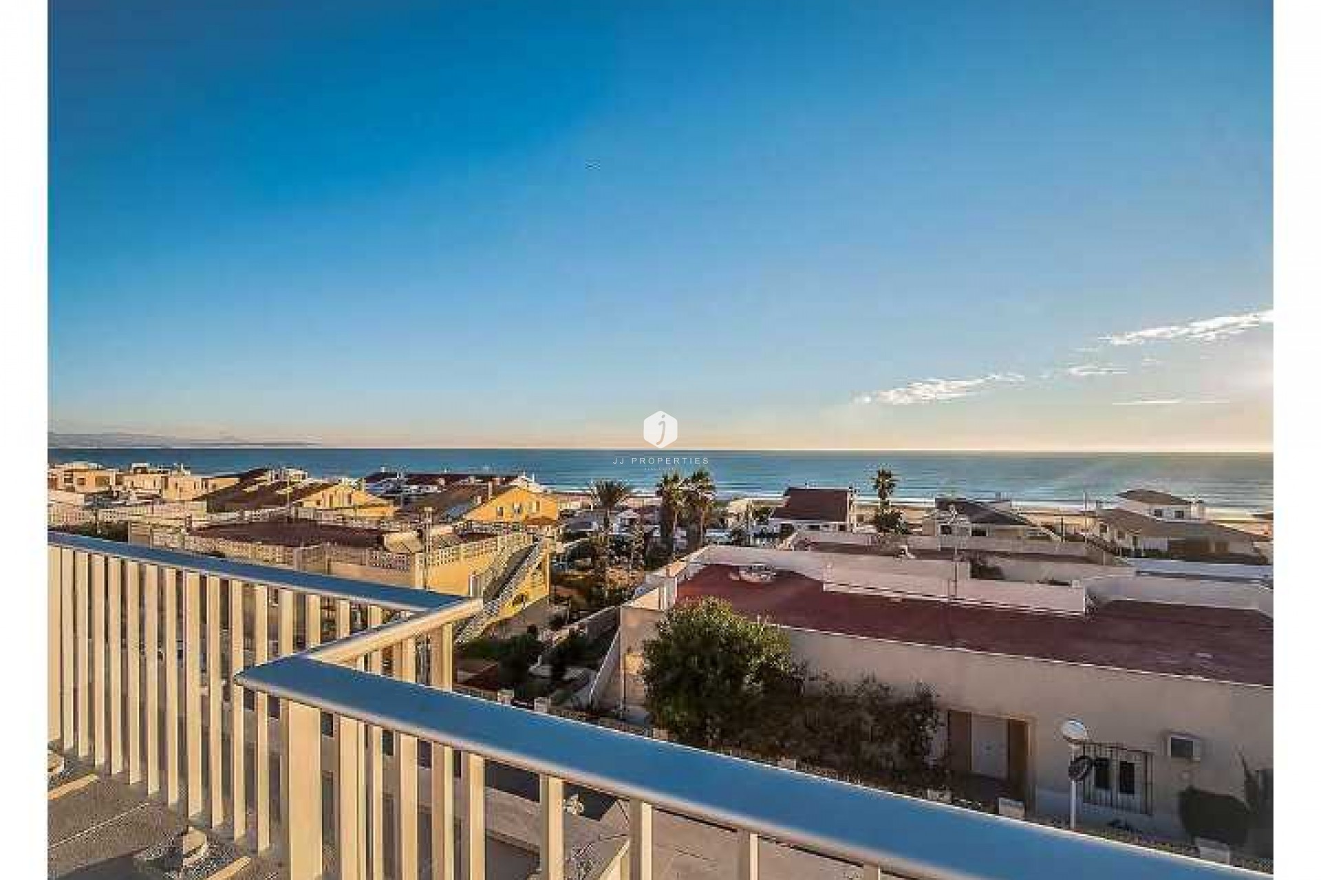 Aus zweiter Hand - Chalet -
Guardamar del Segura - Costa Blanca