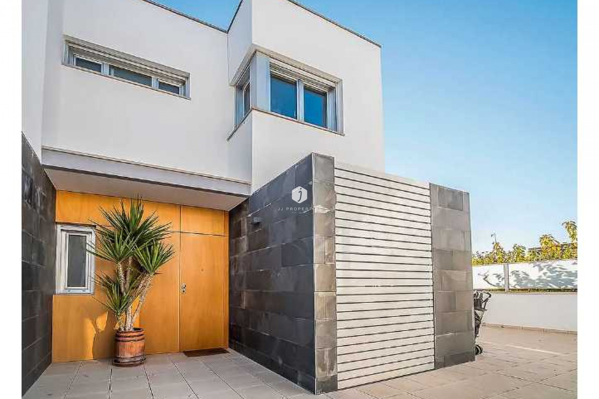 Aus zweiter Hand - Chalet -
Guardamar del Segura - Costa Blanca