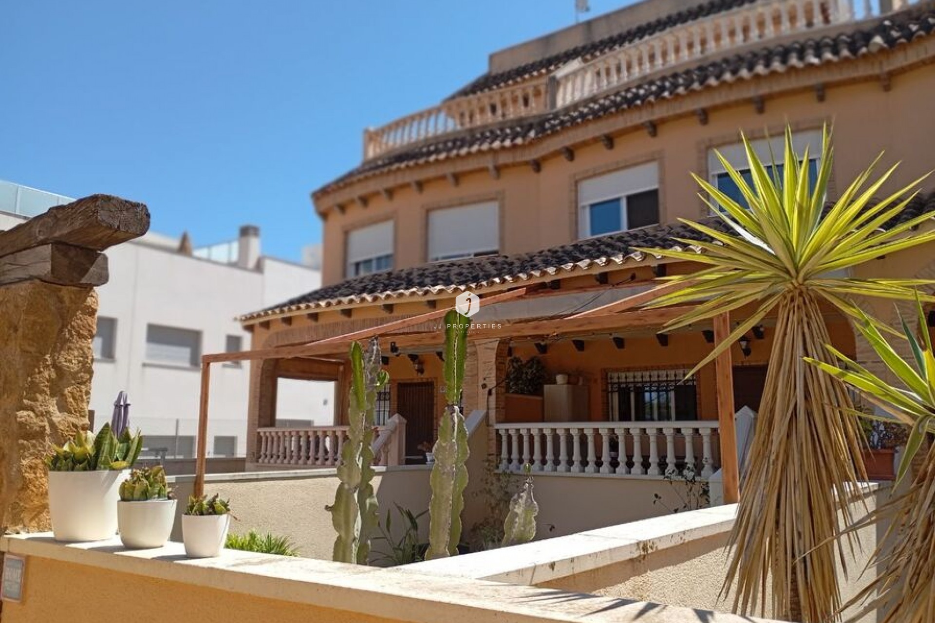 Aus zweiter Hand - Chalet -
Guardamar del Segura - Costa Blanca
