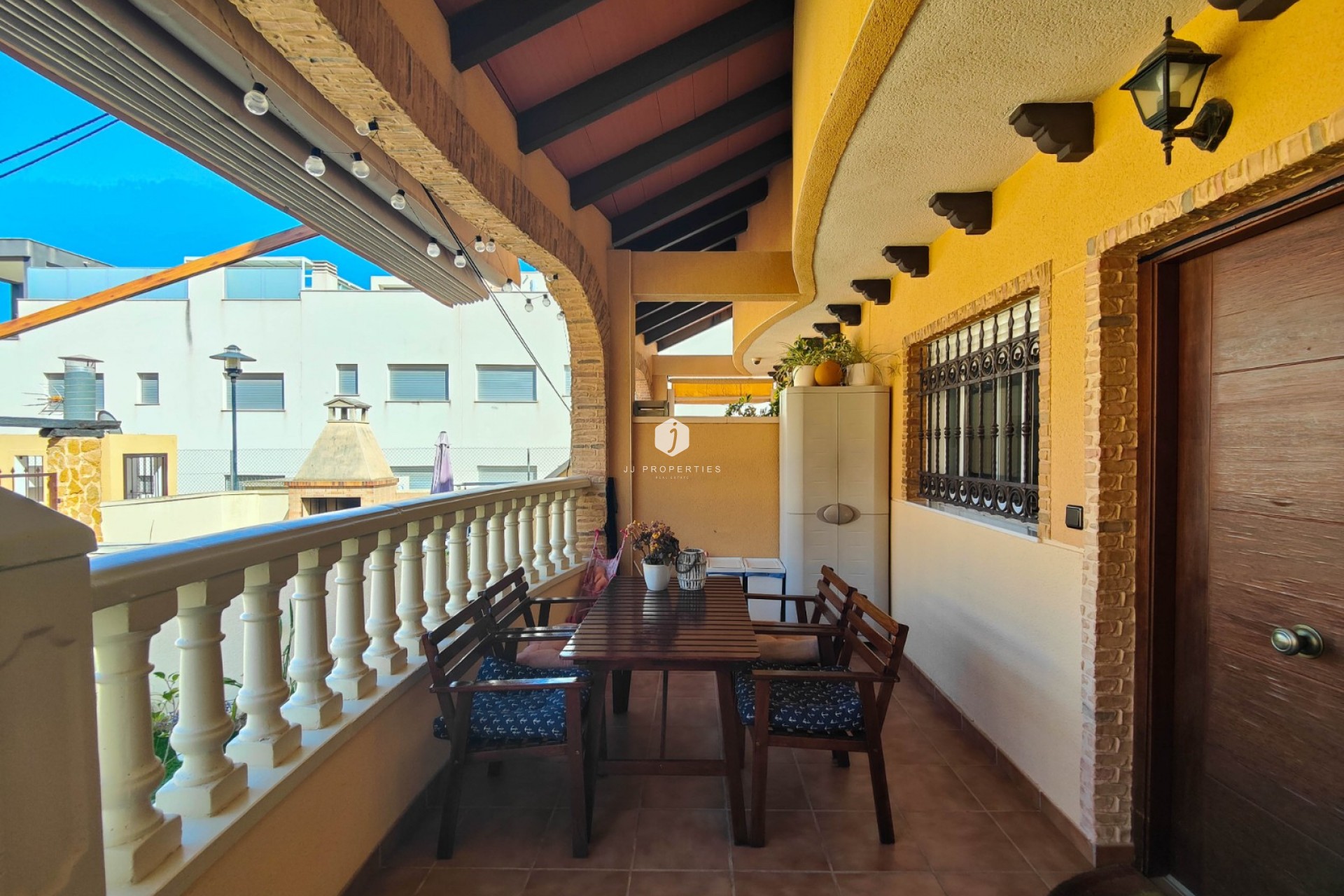 Aus zweiter Hand - Chalet -
Guardamar del Segura - Costa Blanca