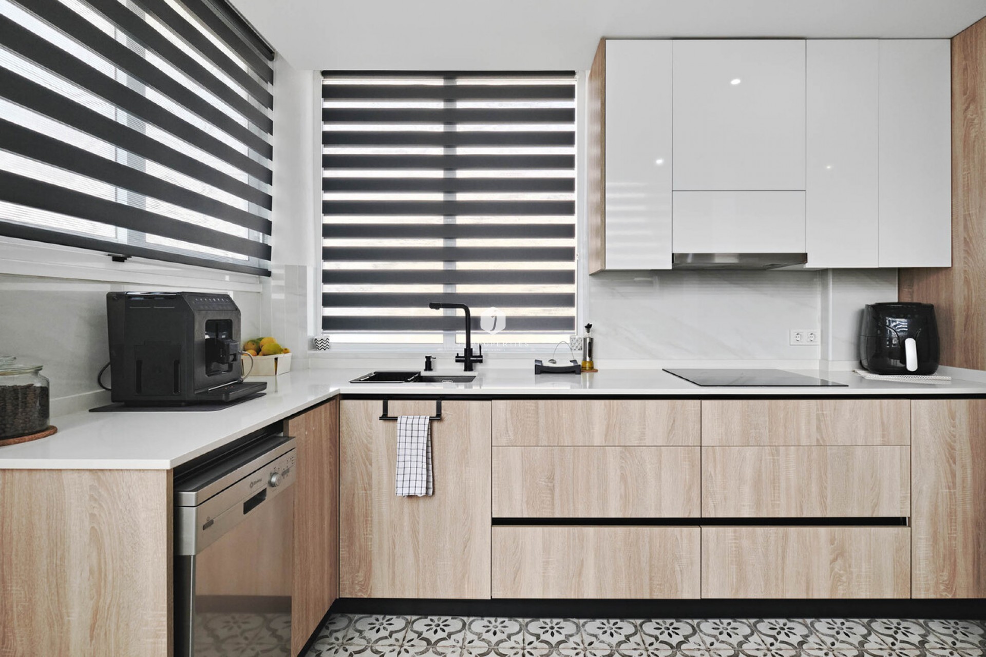 Aus zweiter Hand - Chalet -
Guardamar del Segura - El Raso