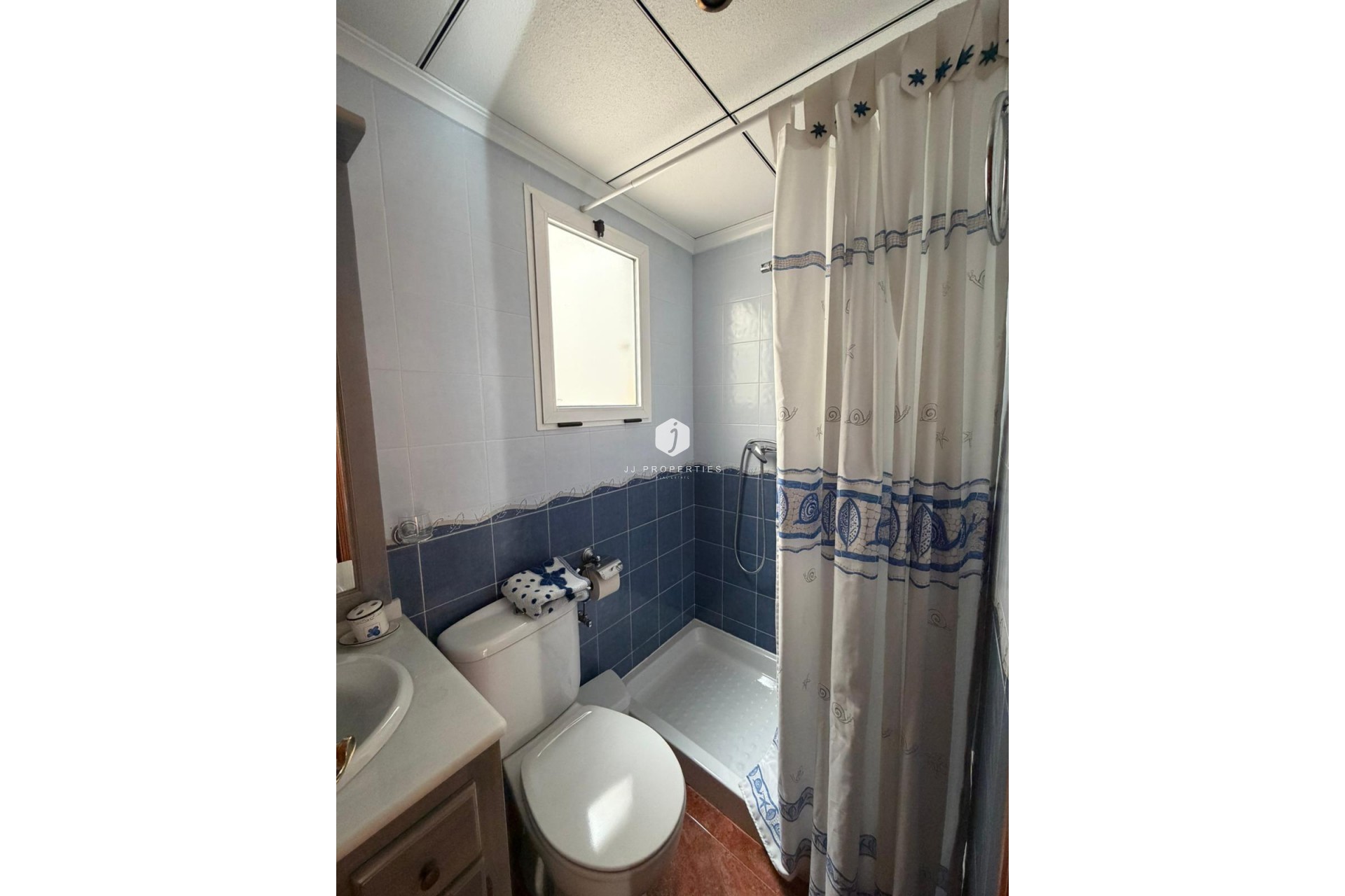 Aus zweiter Hand - Chalet -
Guardamar del Segura - Pueblo