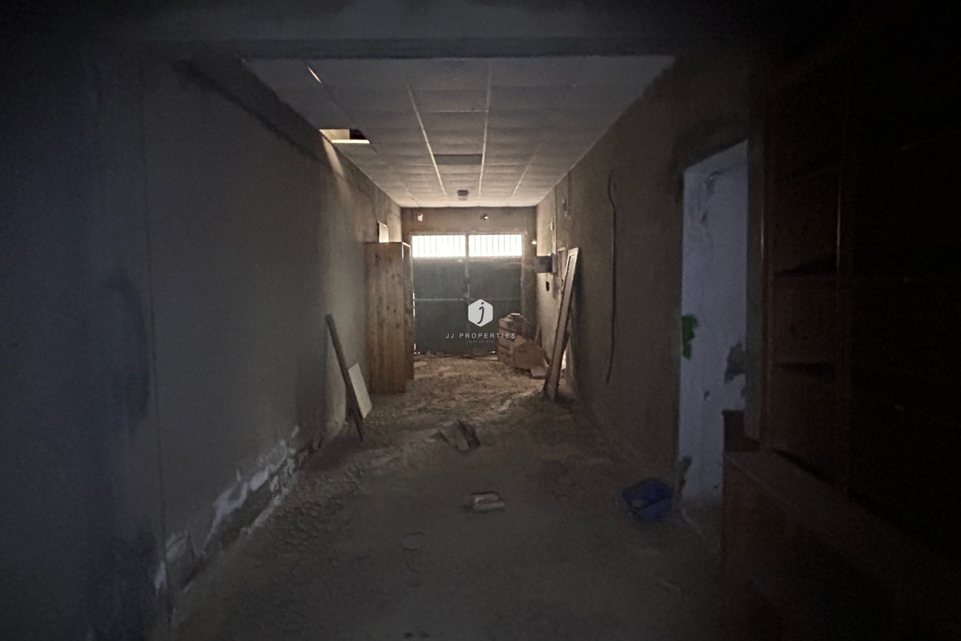 Aus zweiter Hand - Chalet -
Jacarilla - Inland