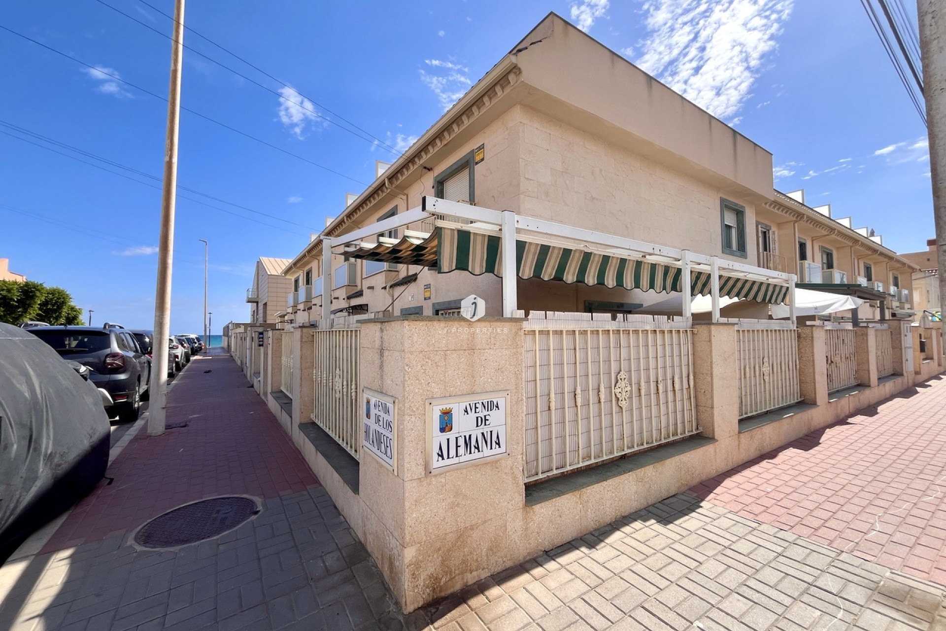 Aus zweiter Hand - Chalet -
La Mata - Costa Blanca
