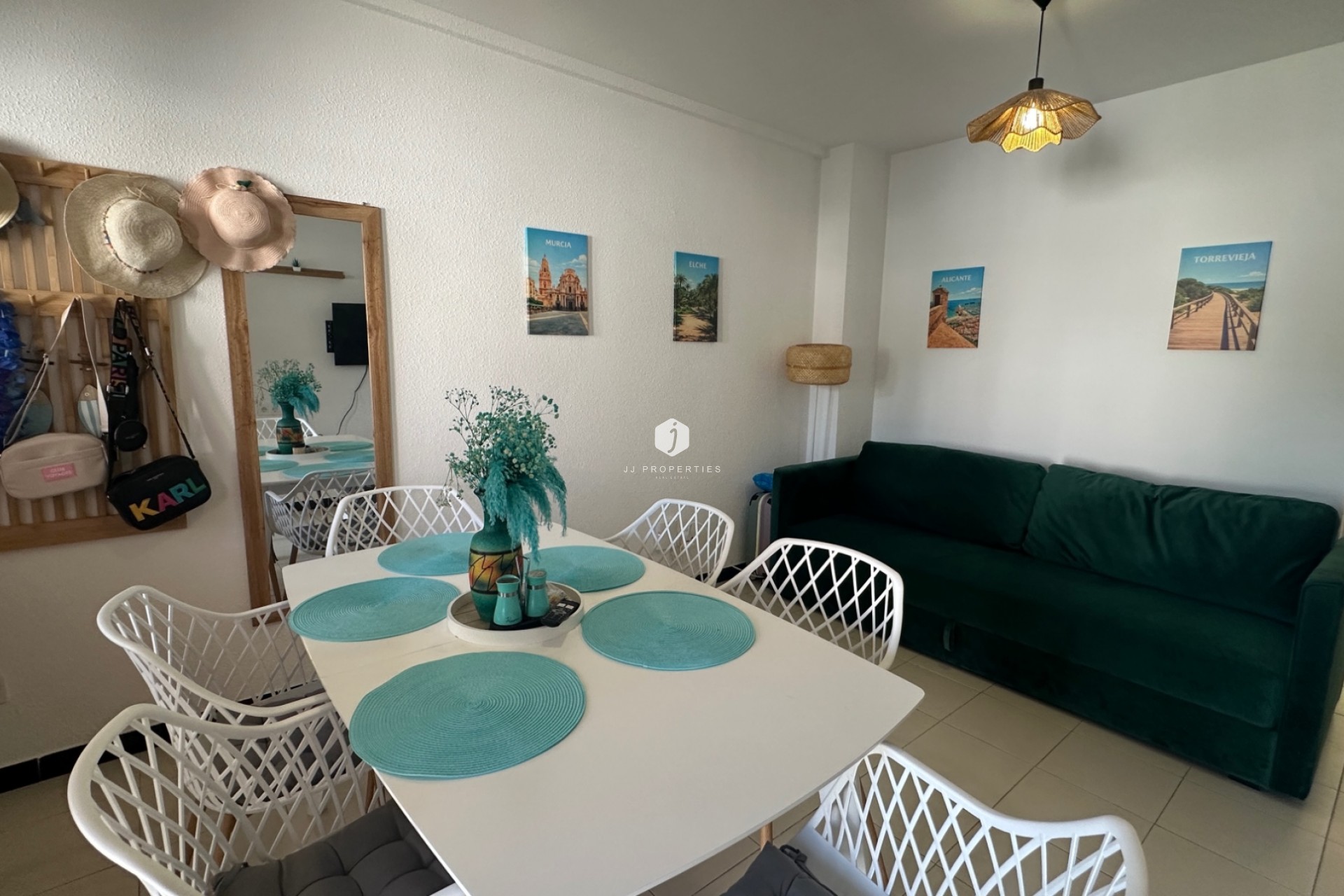 Aus zweiter Hand - Chalet -
La Mata - Costa Blanca