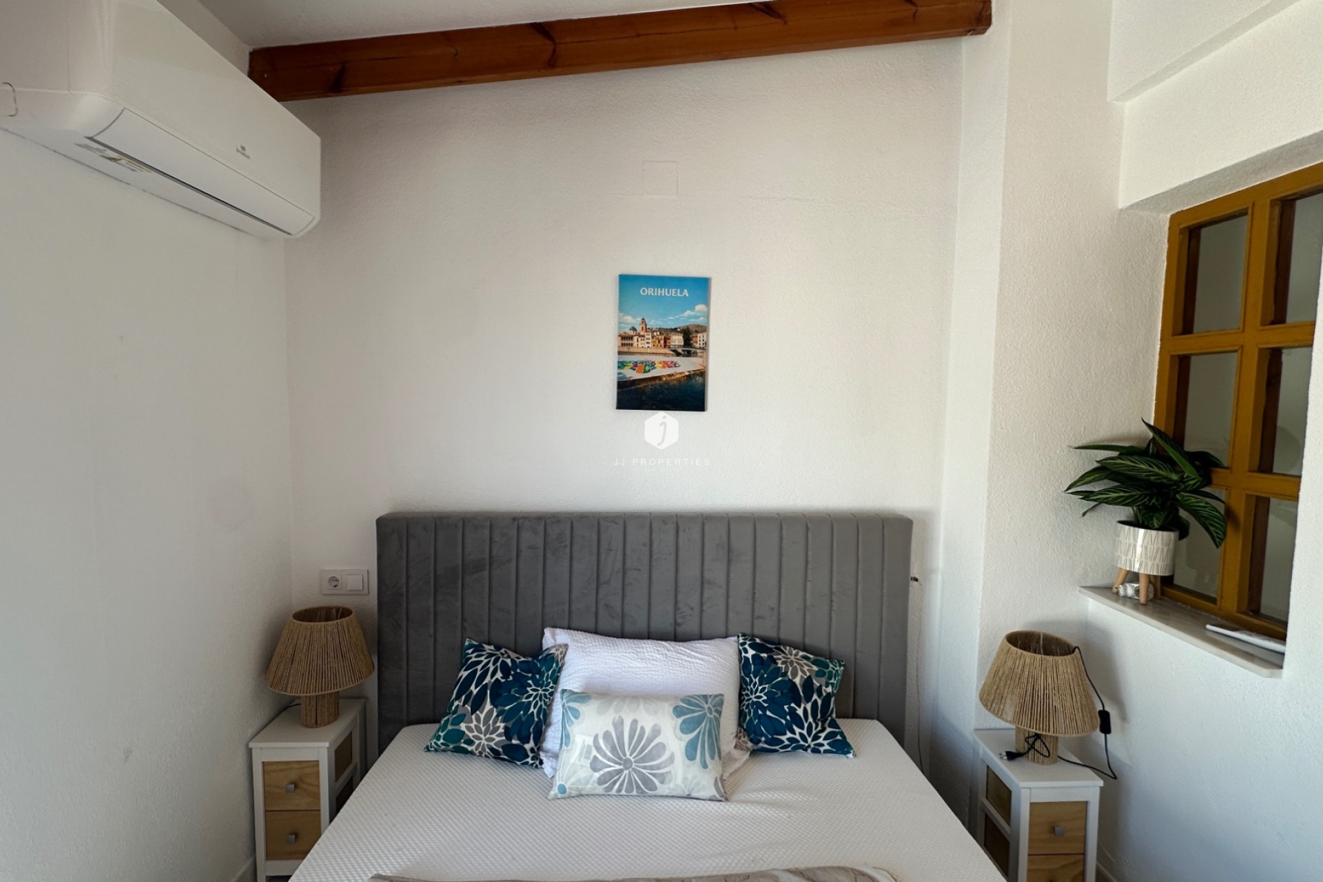 Aus zweiter Hand - Chalet -
La Mata - Costa Blanca