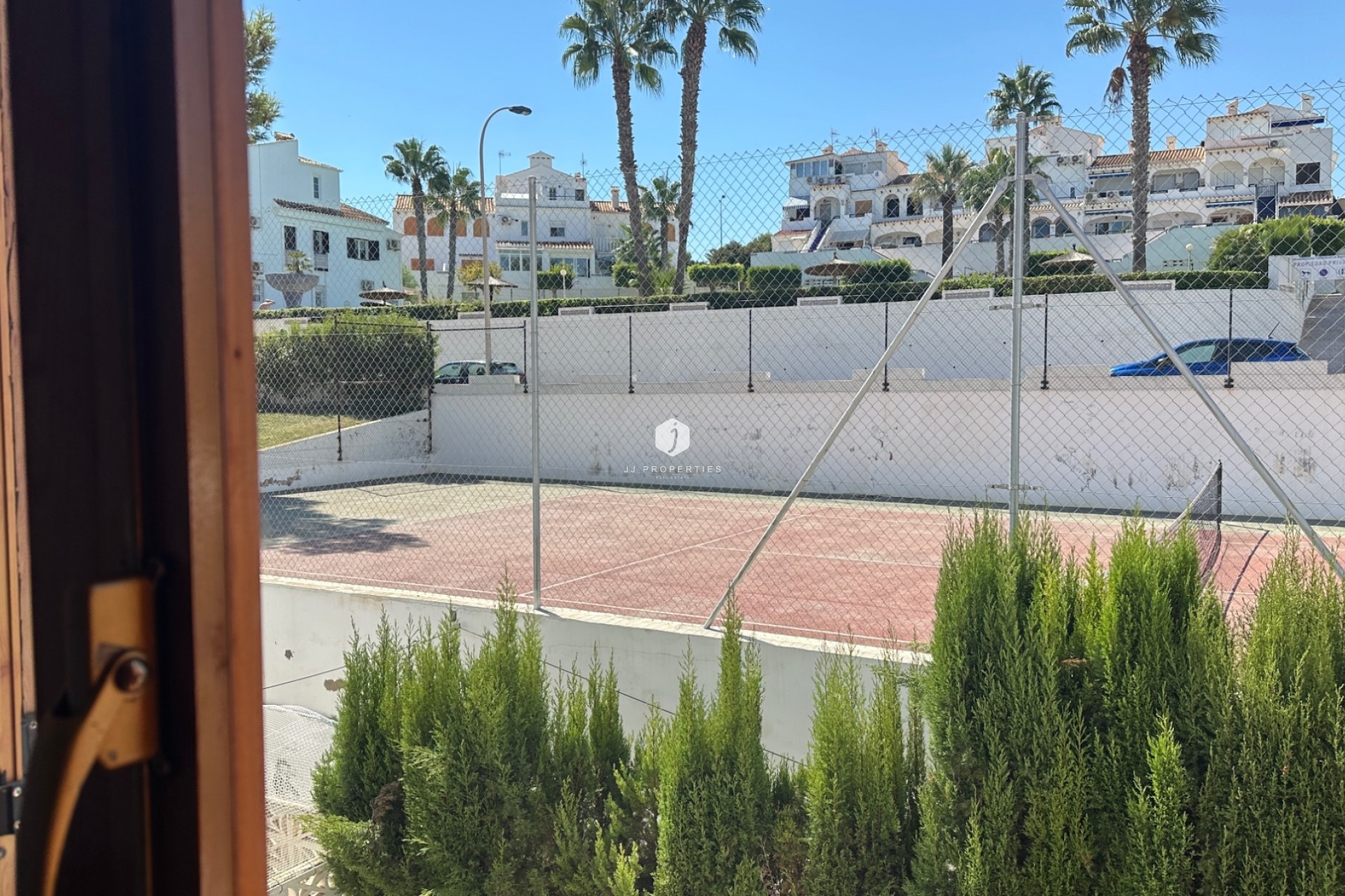 Aus zweiter Hand - Chalet -
La Mata - Costa Blanca