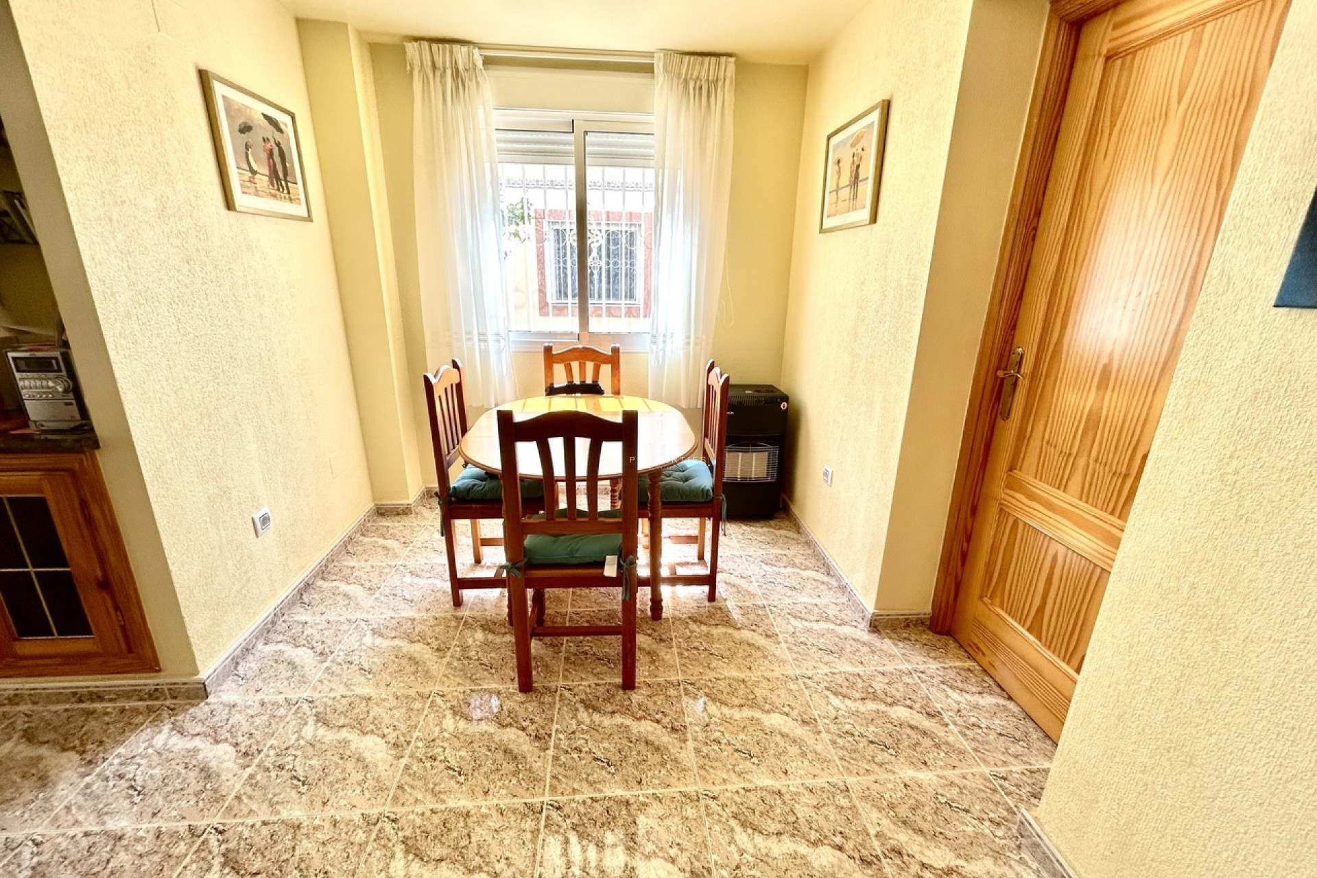 Aus zweiter Hand - Chalet -
La Zenia - Costa Blanca