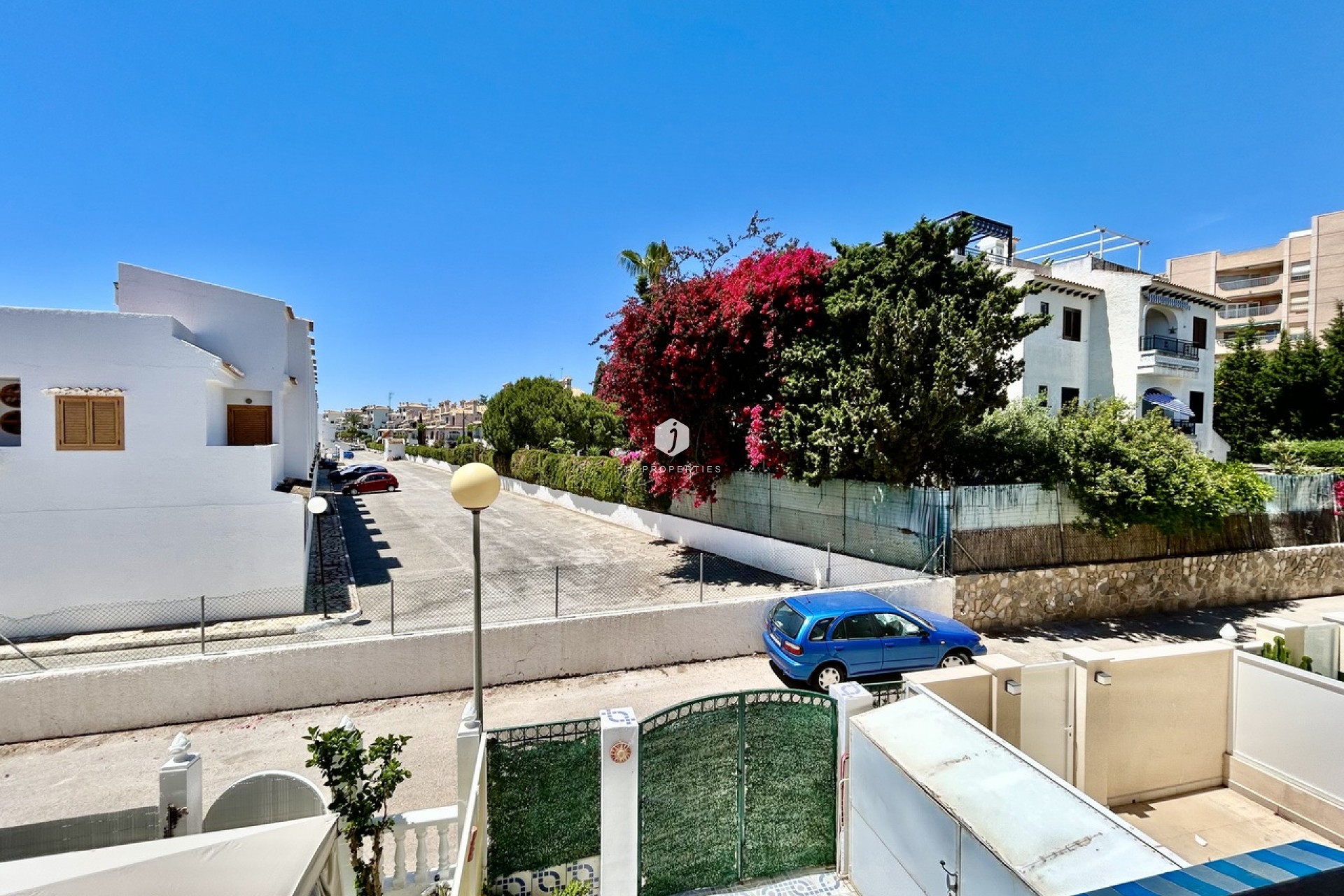 Aus zweiter Hand - Chalet -
La Zenia - Costa Blanca