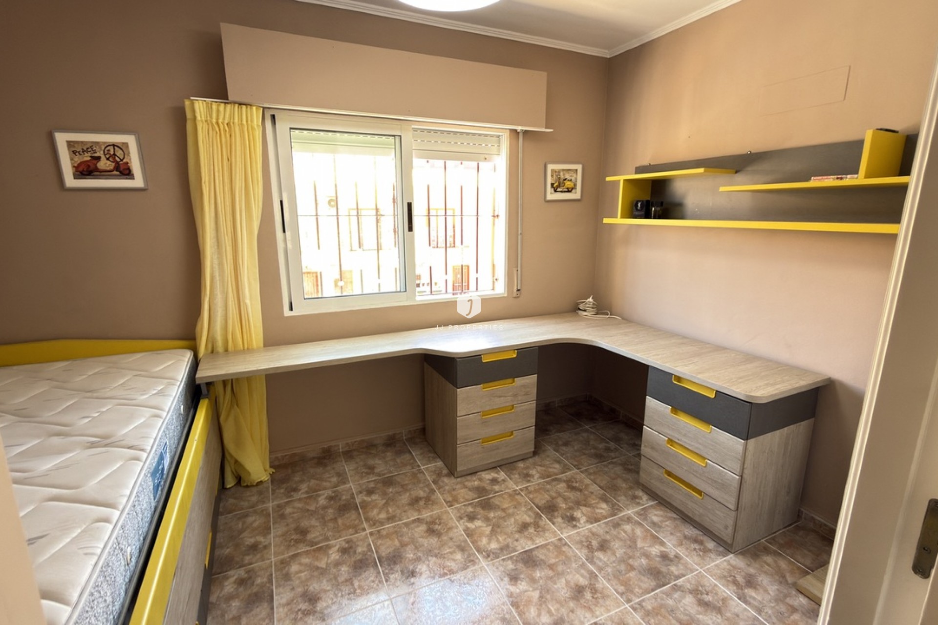 Aus zweiter Hand - Chalet -
La Zenia - Costa Blanca