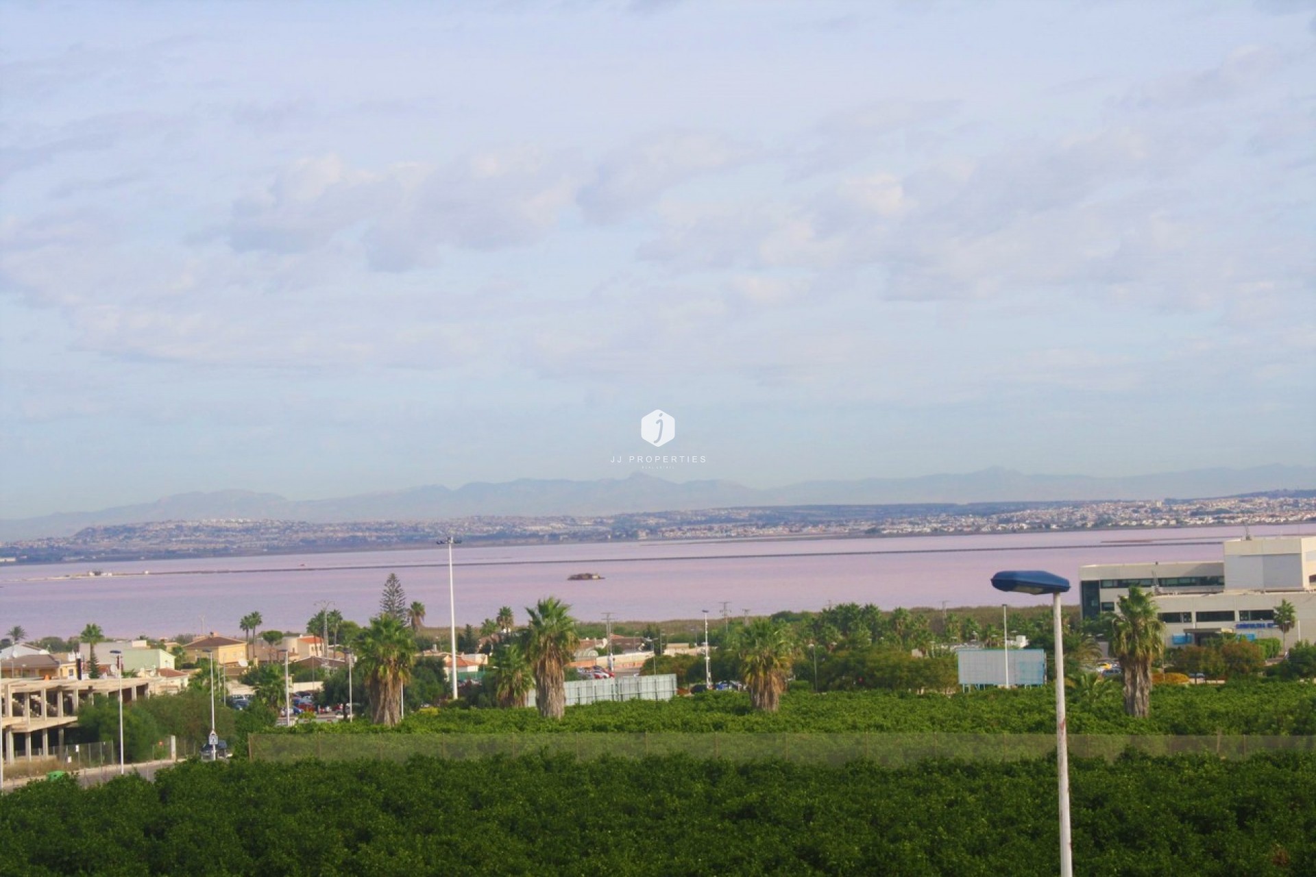 Aus zweiter Hand - Chalet -
Los Altos - Costa Blanca