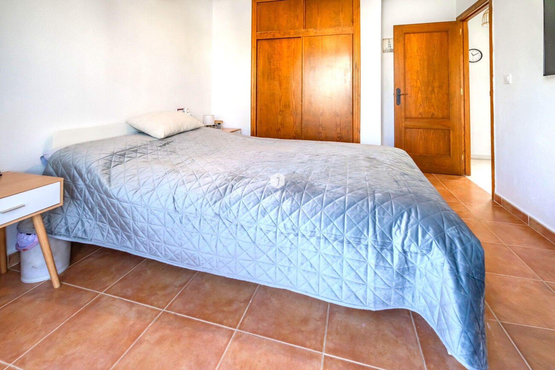 Aus zweiter Hand - Chalet -
Los Altos - Res Valle de los pinos